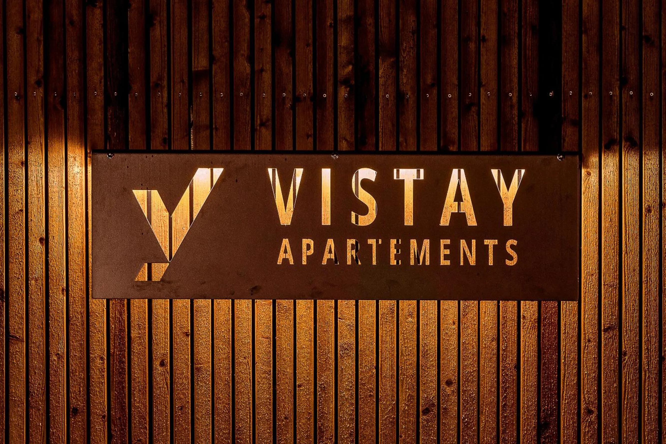 Property logo or sign in Vistay apartments