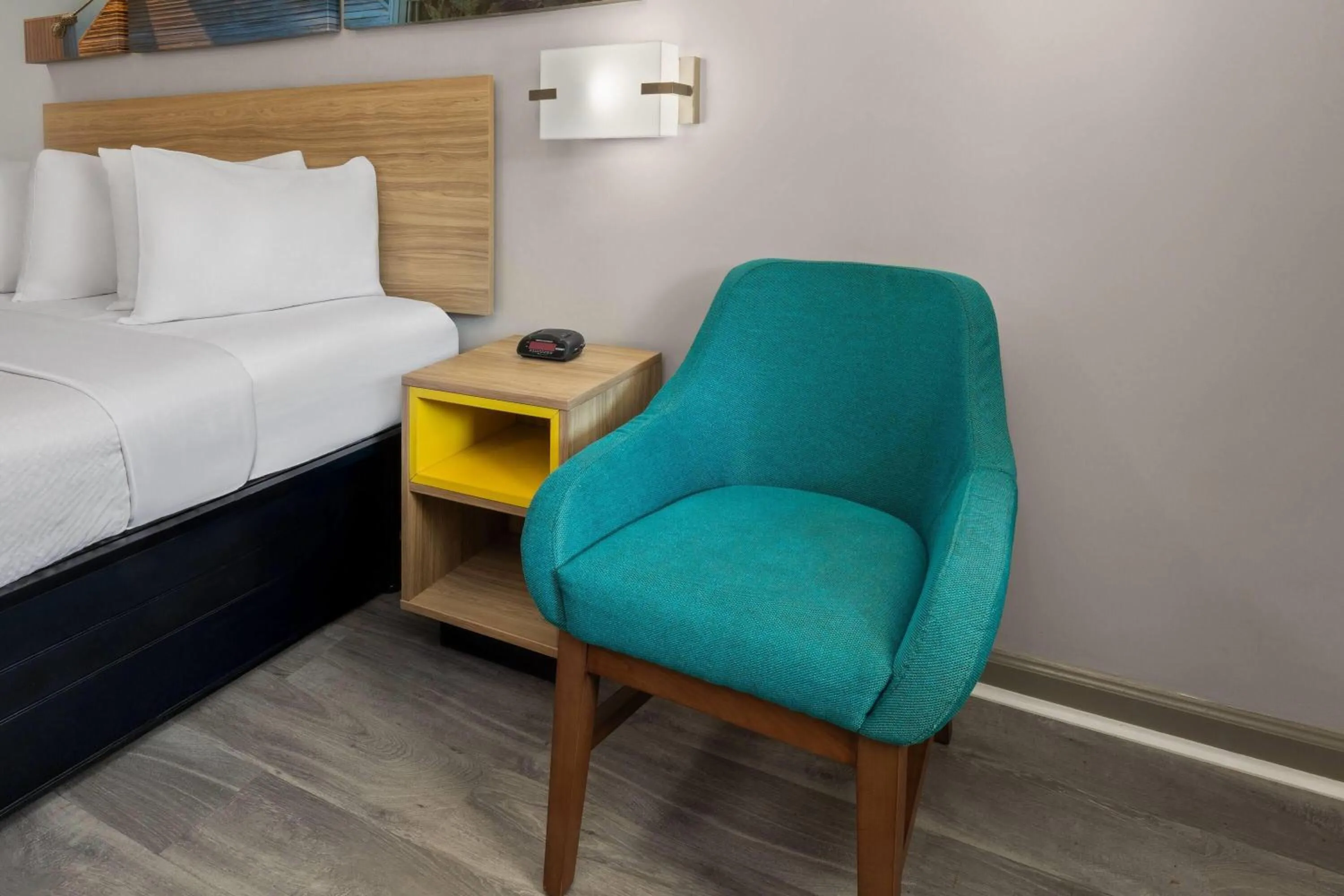 Photo of the whole room, Bed in Days Inn by Wyndham Slidell