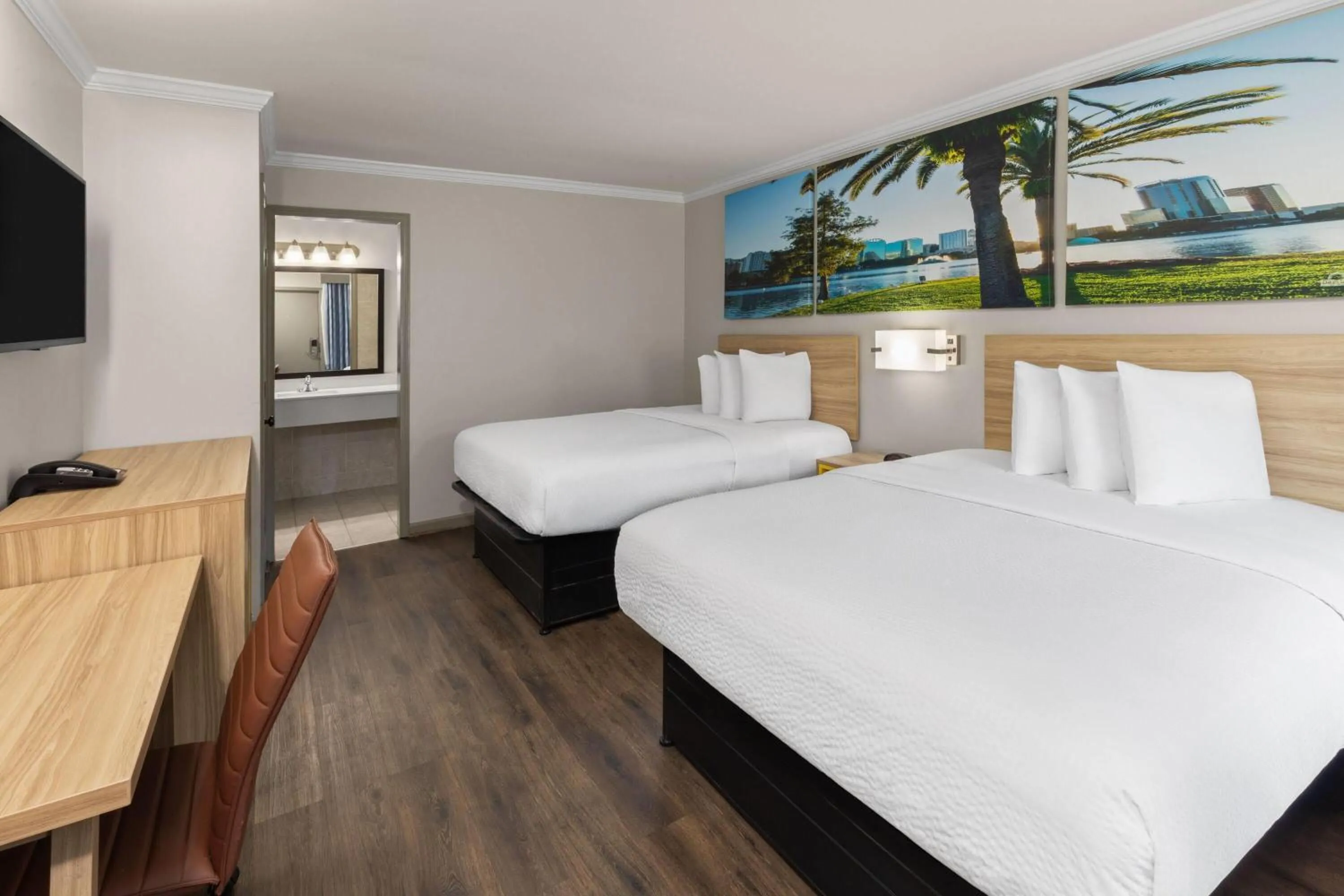 Photo of the whole room, Bed in Days Inn by Wyndham Slidell