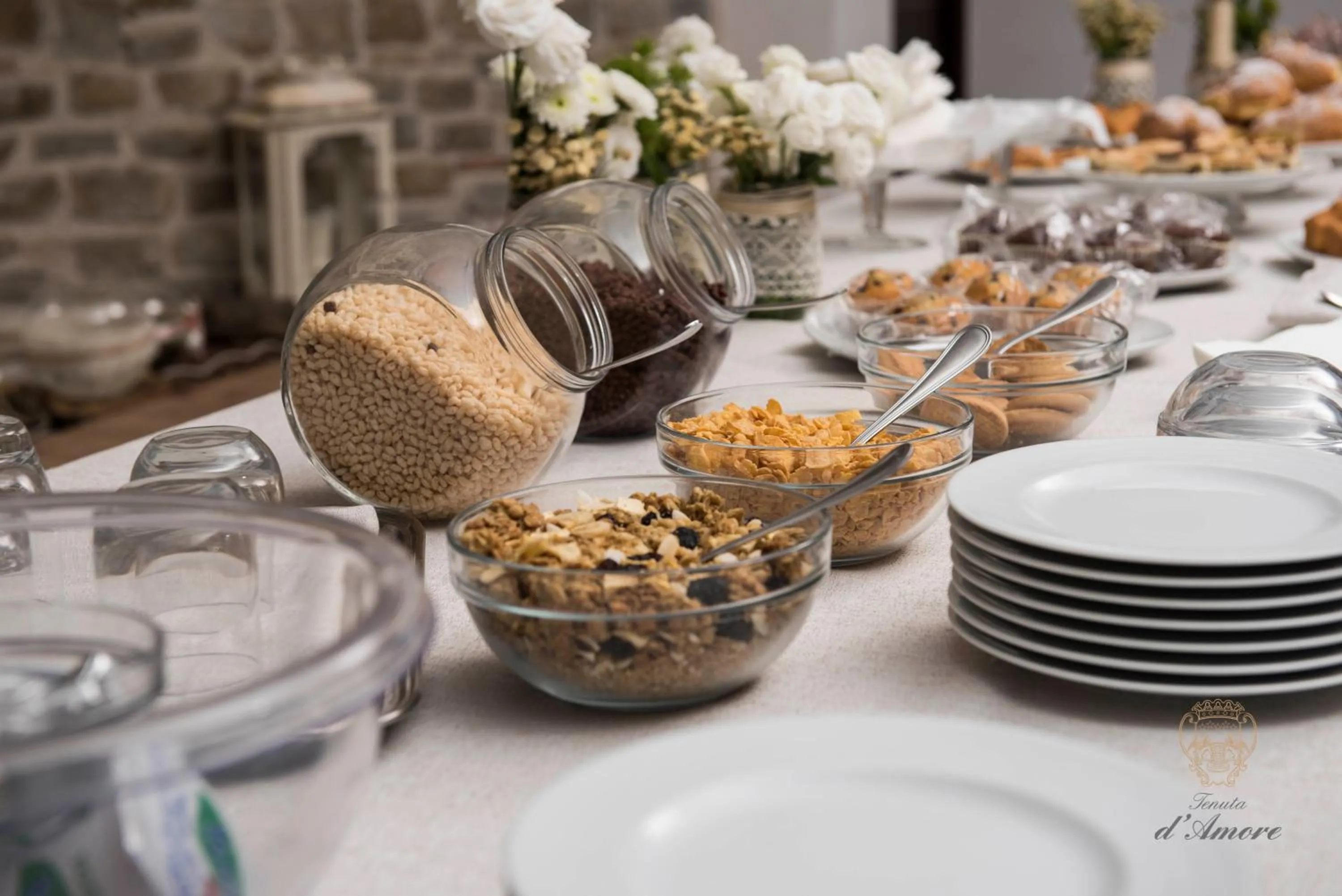 Buffet breakfast in Tenuta D'Amore