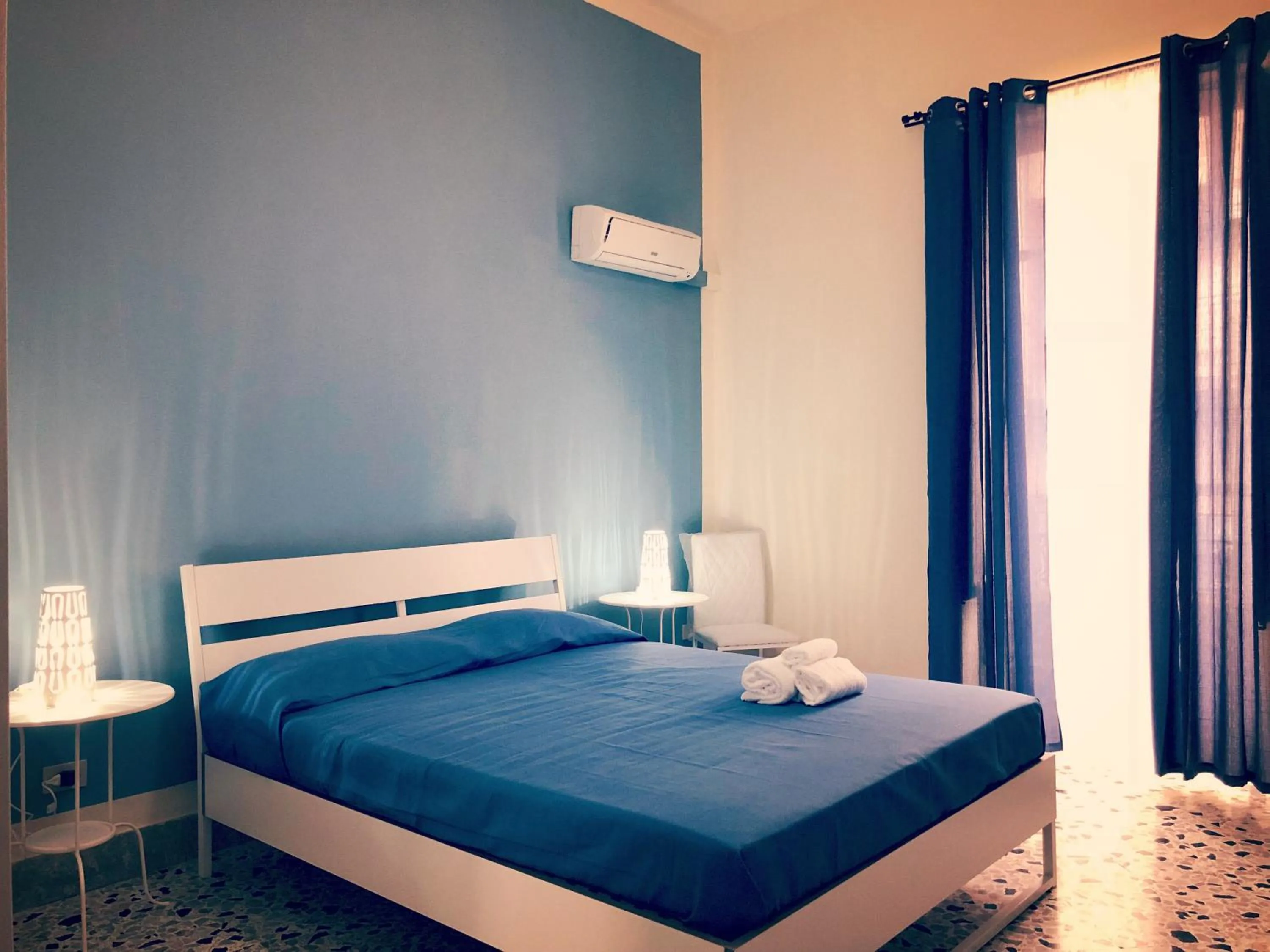 Bed in Arco di Trionfo Palermo Bed & Breakfast