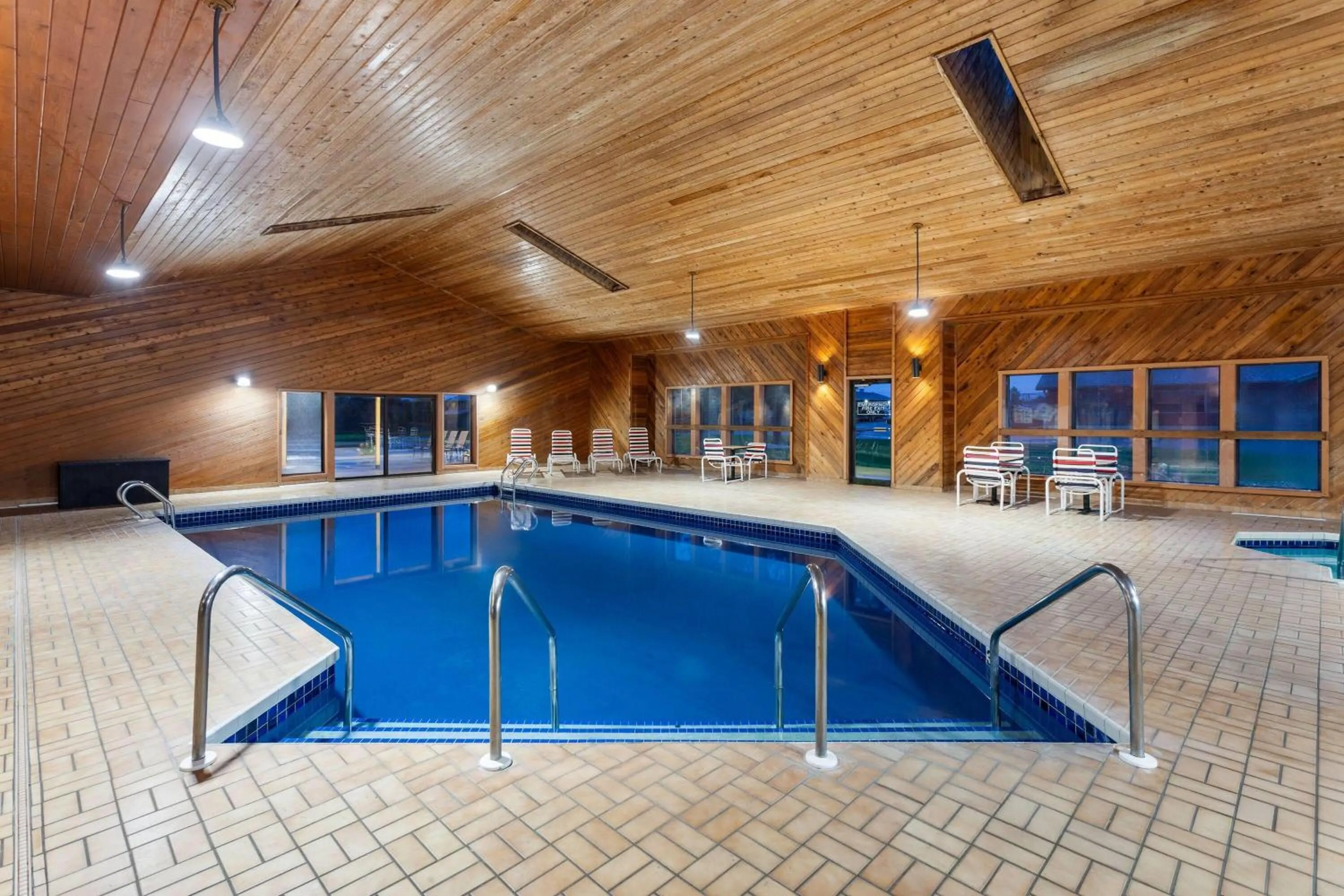 Swimming pool in Days Inn by Wyndham Eagle River