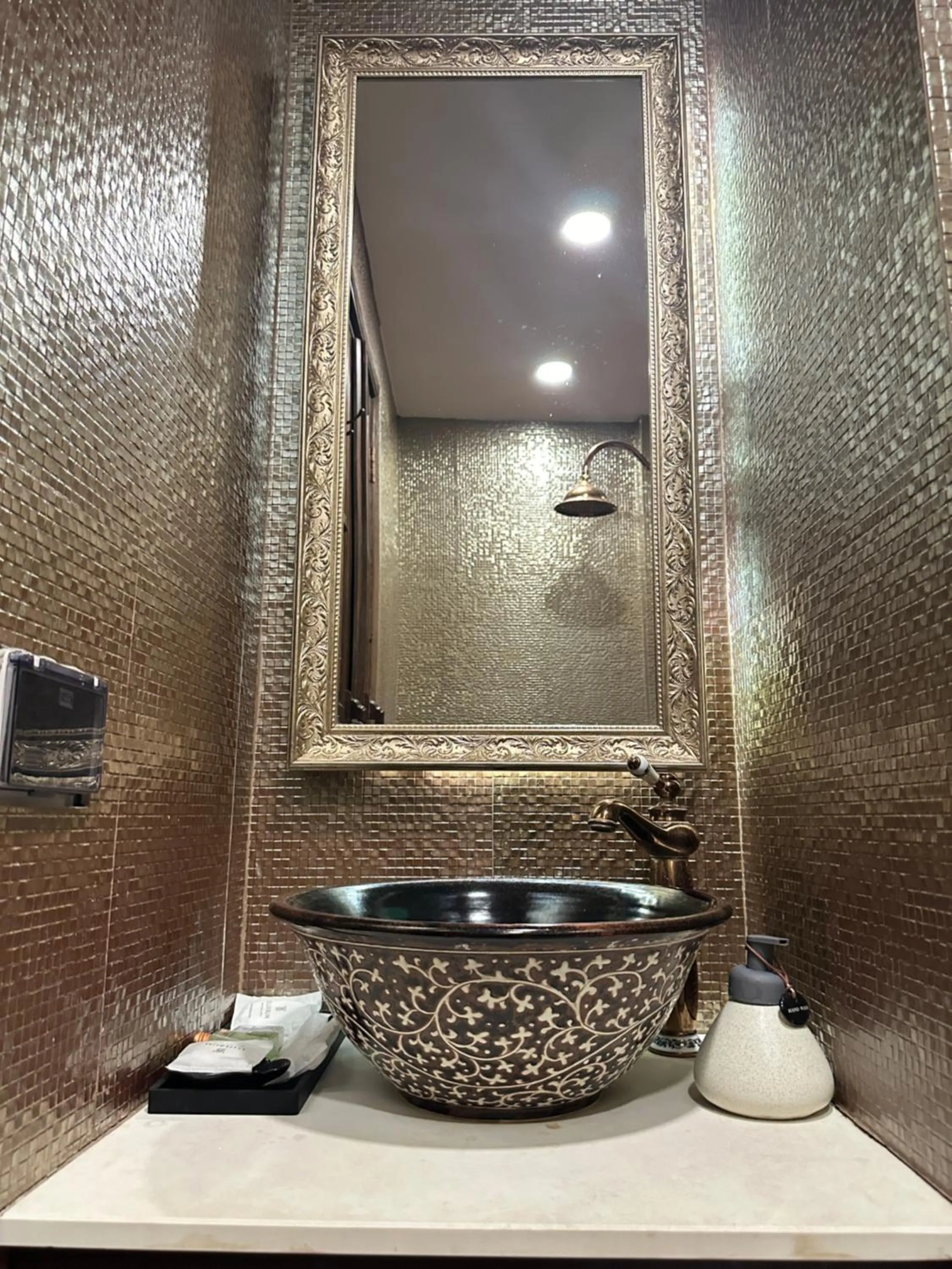 Bathroom in Elliebum Boutique Hotel