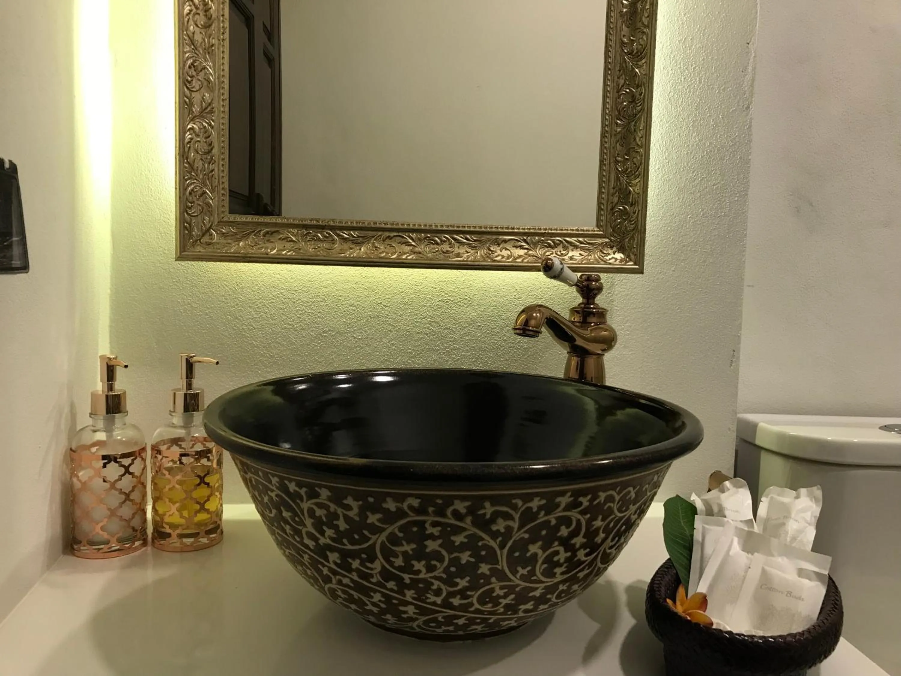 Bathroom in Elliebum Boutique Hotel