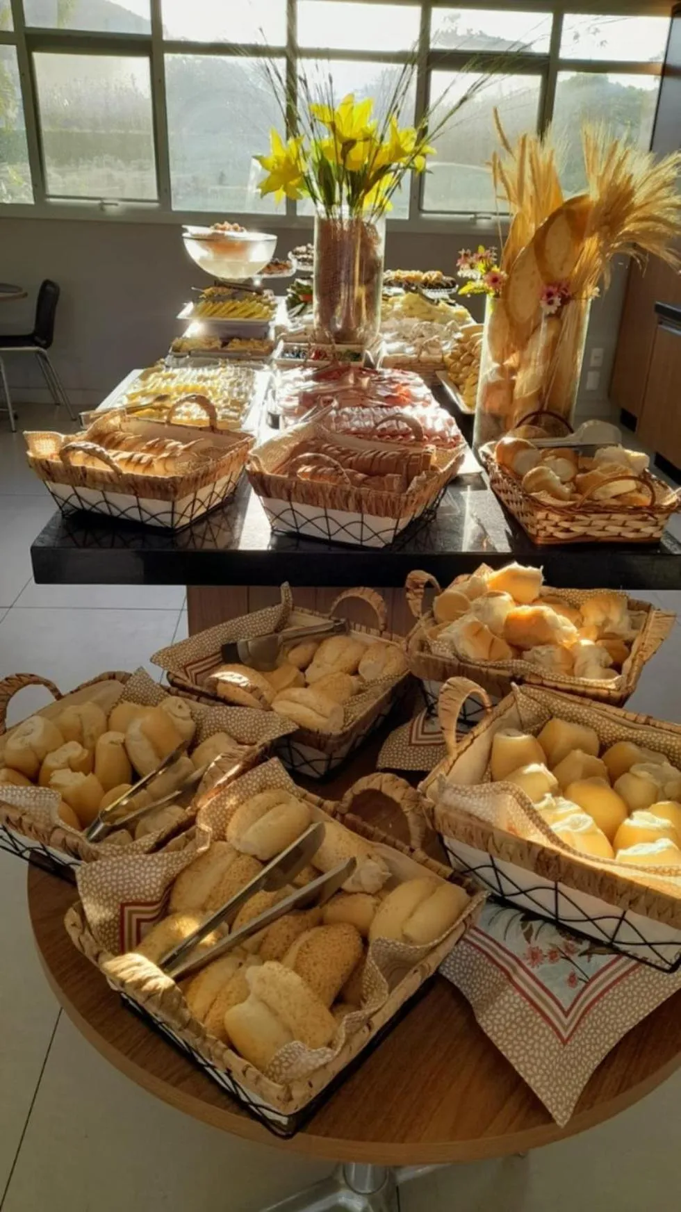 Buffet breakfast in Balmare Hotel