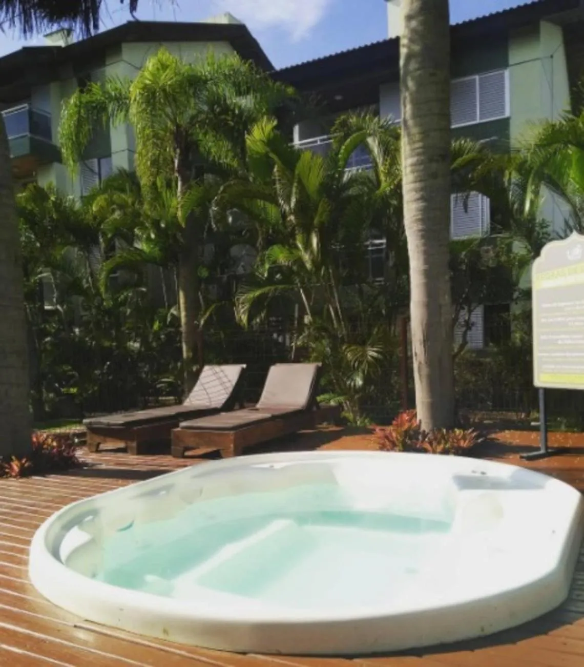 Hot Tub in Balmare Hotel