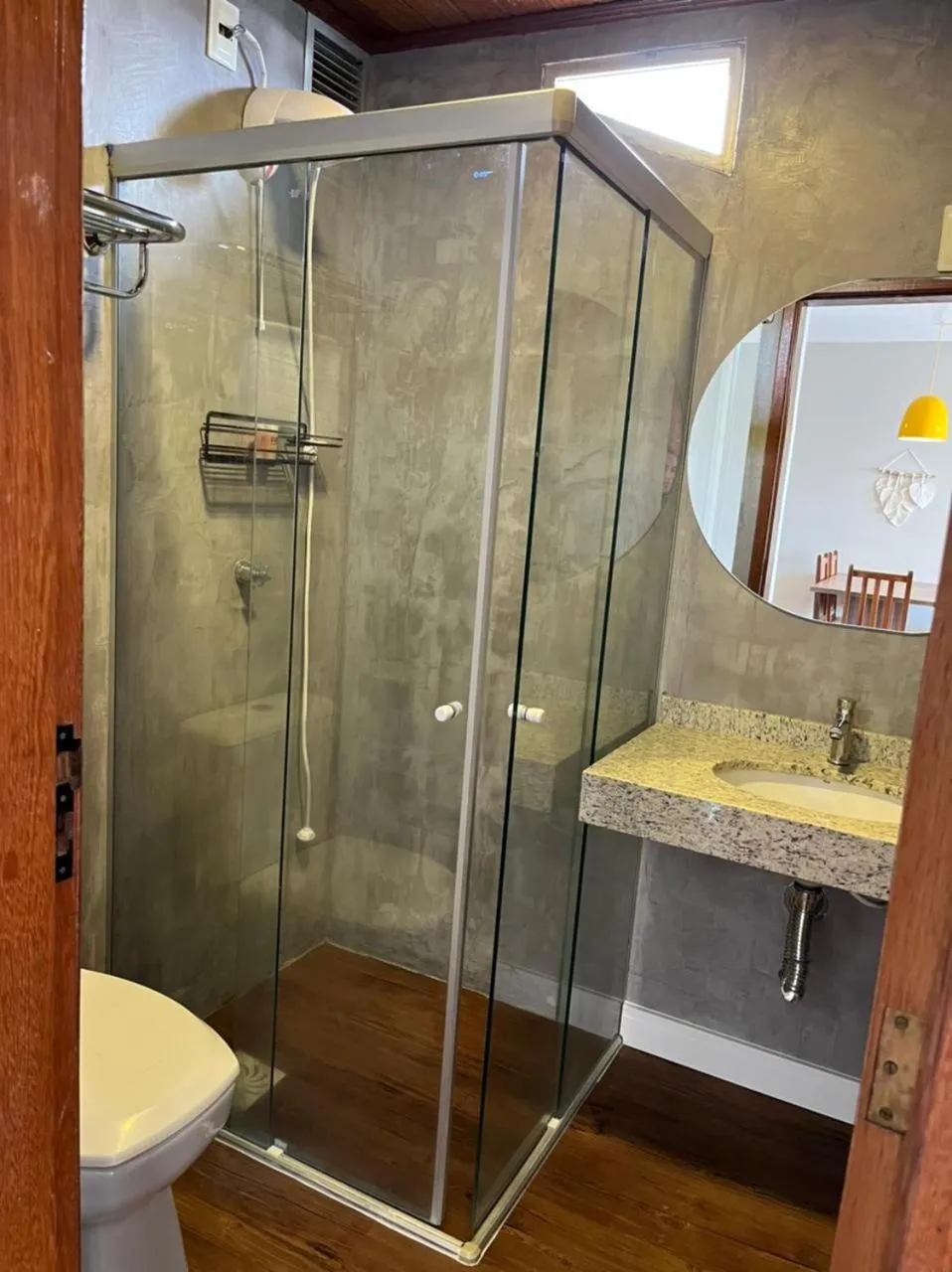 Bathroom in Balmare Hotel