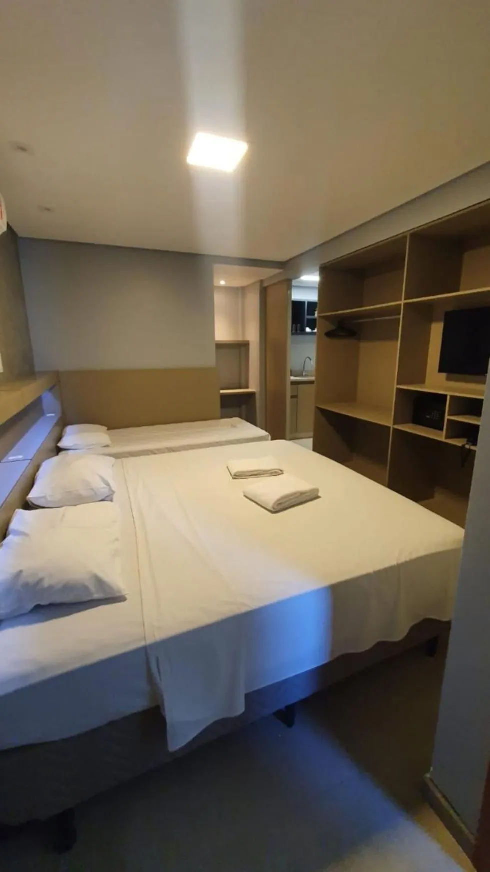 Bedroom, Bed in Balmare Hotel