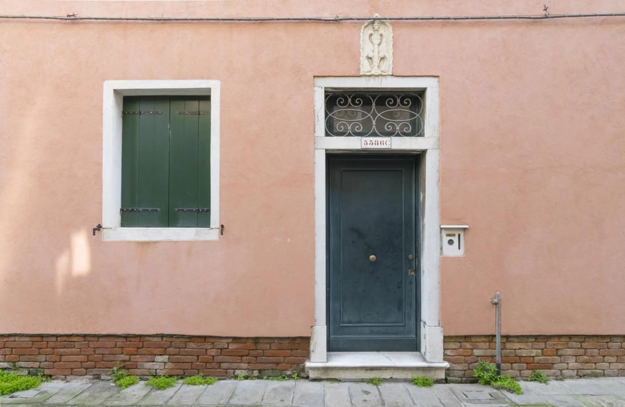 Facade/entrance in Bella Vita Charming House