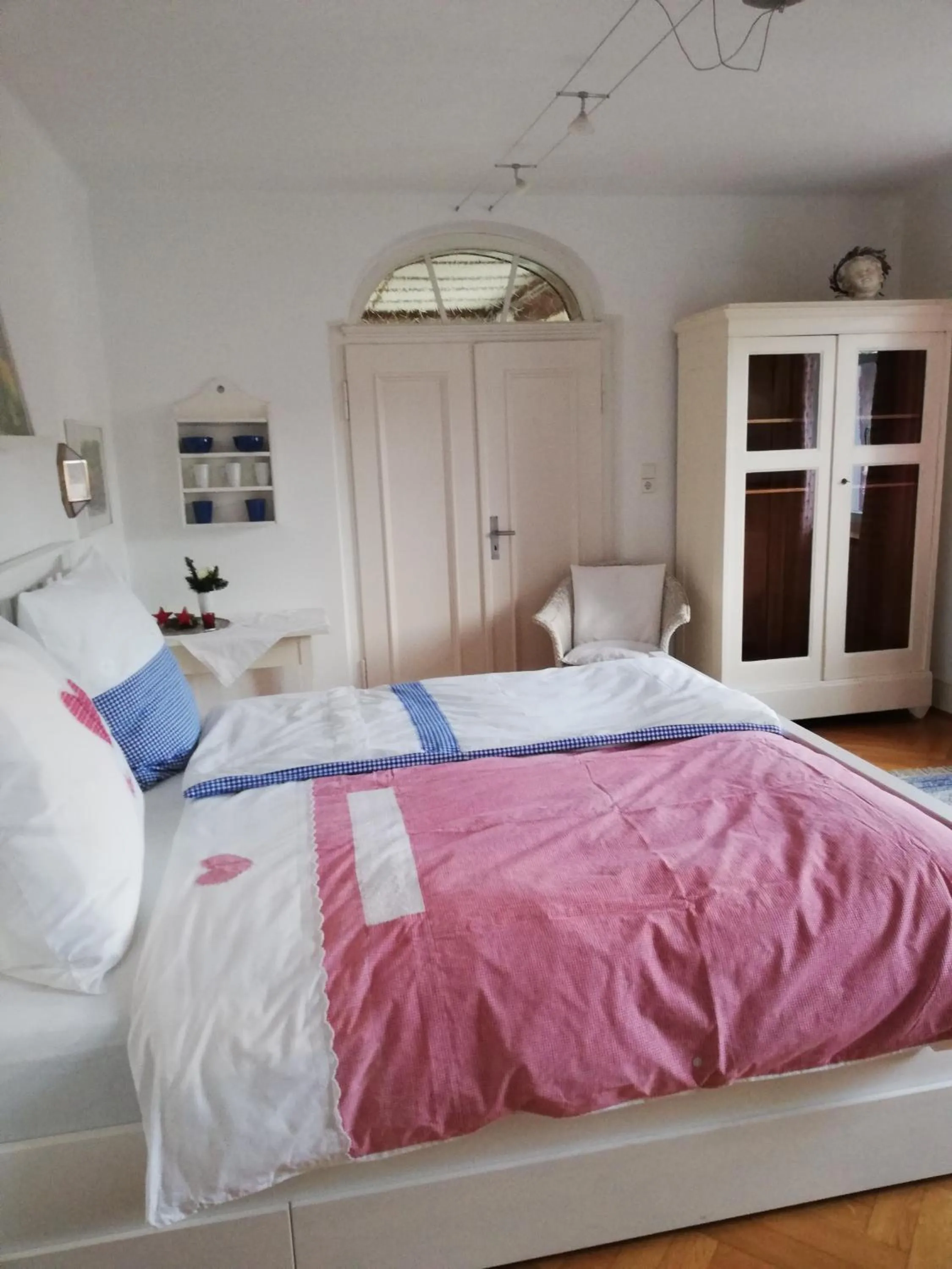 Photo of the whole room, Bed in B&B Rosenliebe