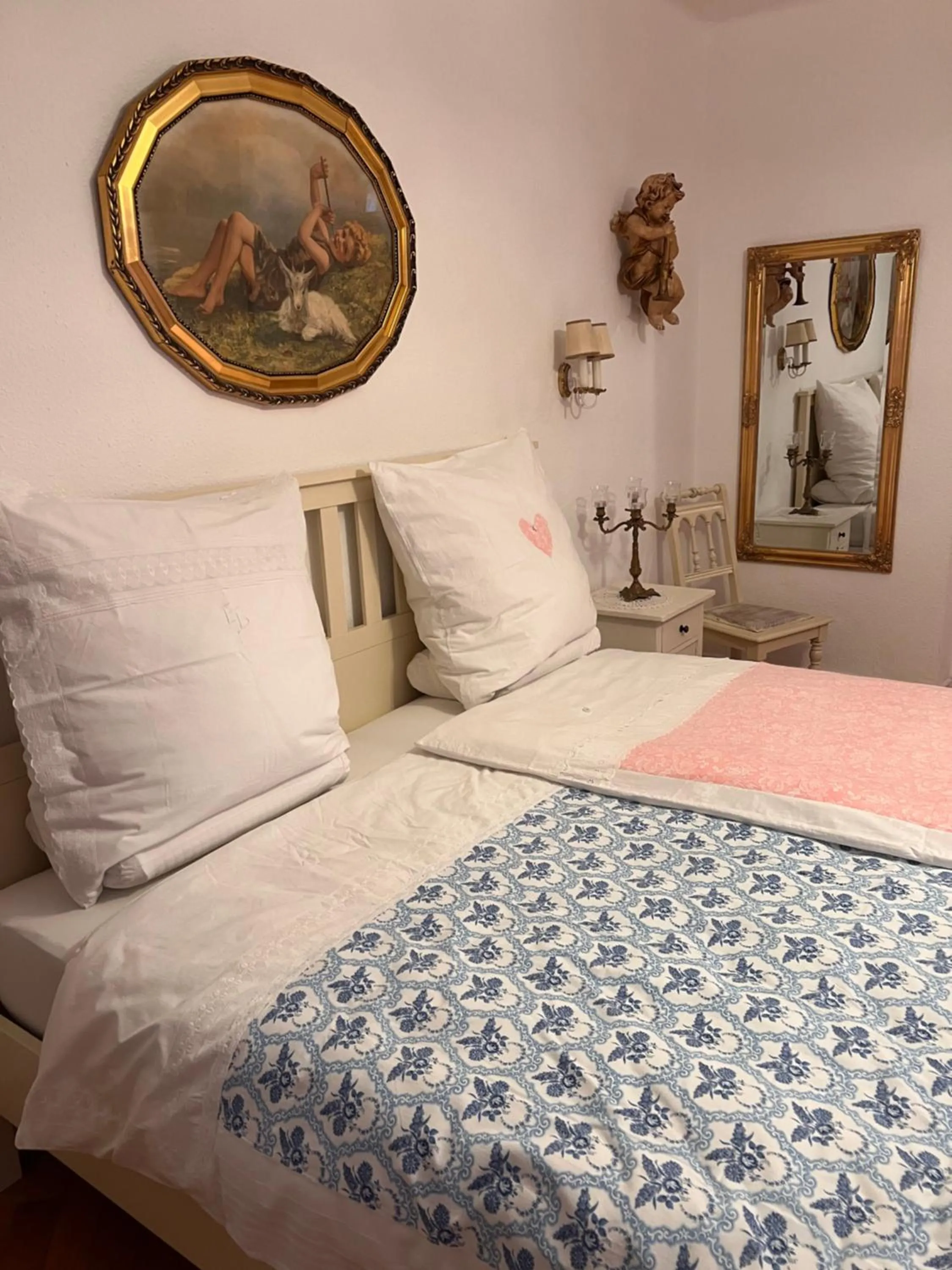 Photo of the whole room, Bed in B&B Rosenliebe