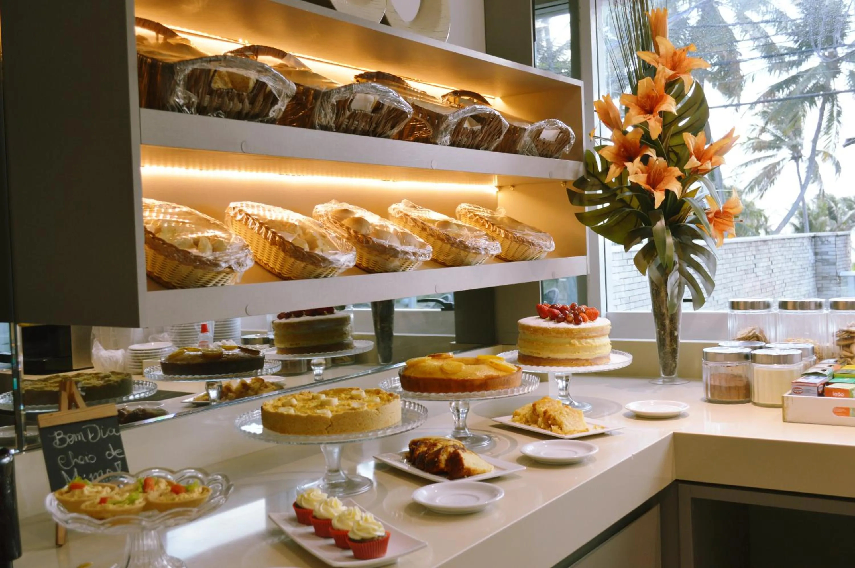 Food and drinks in Nord Easy Ondas do Atlantico