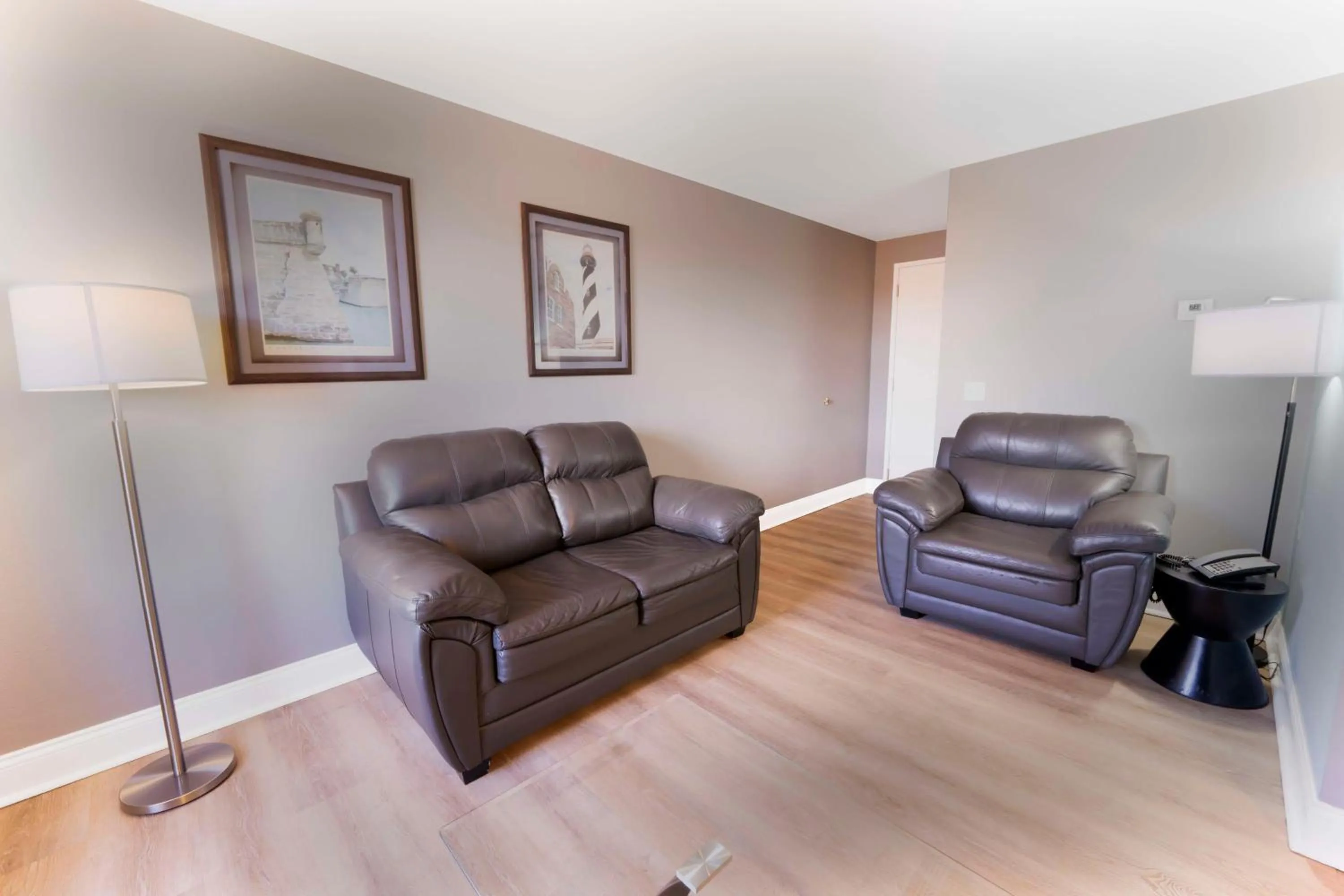 Photo of the whole room in Best Western Historical Inn