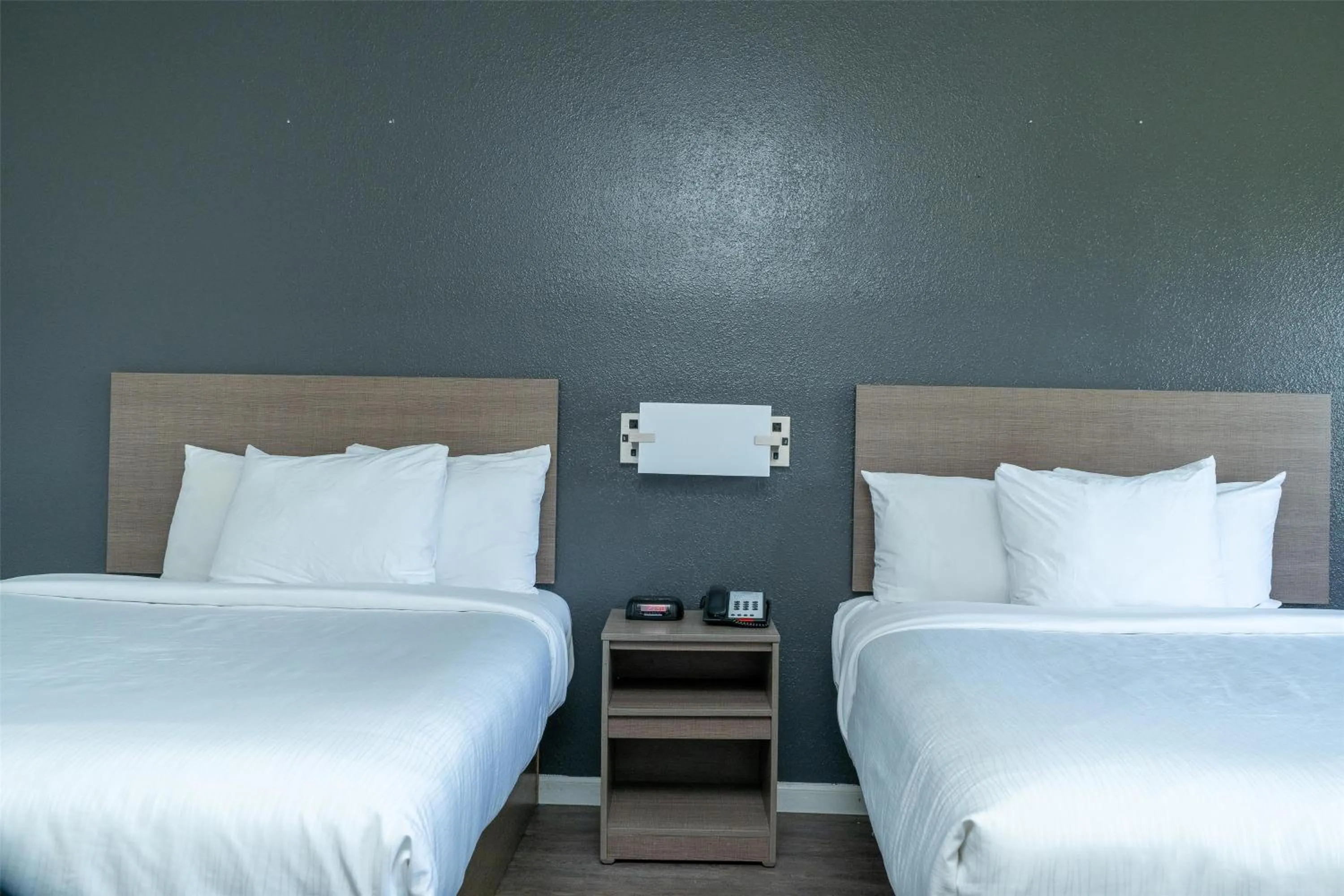 Bedroom, Bed in Americas Best Value Inn Donaldsonville