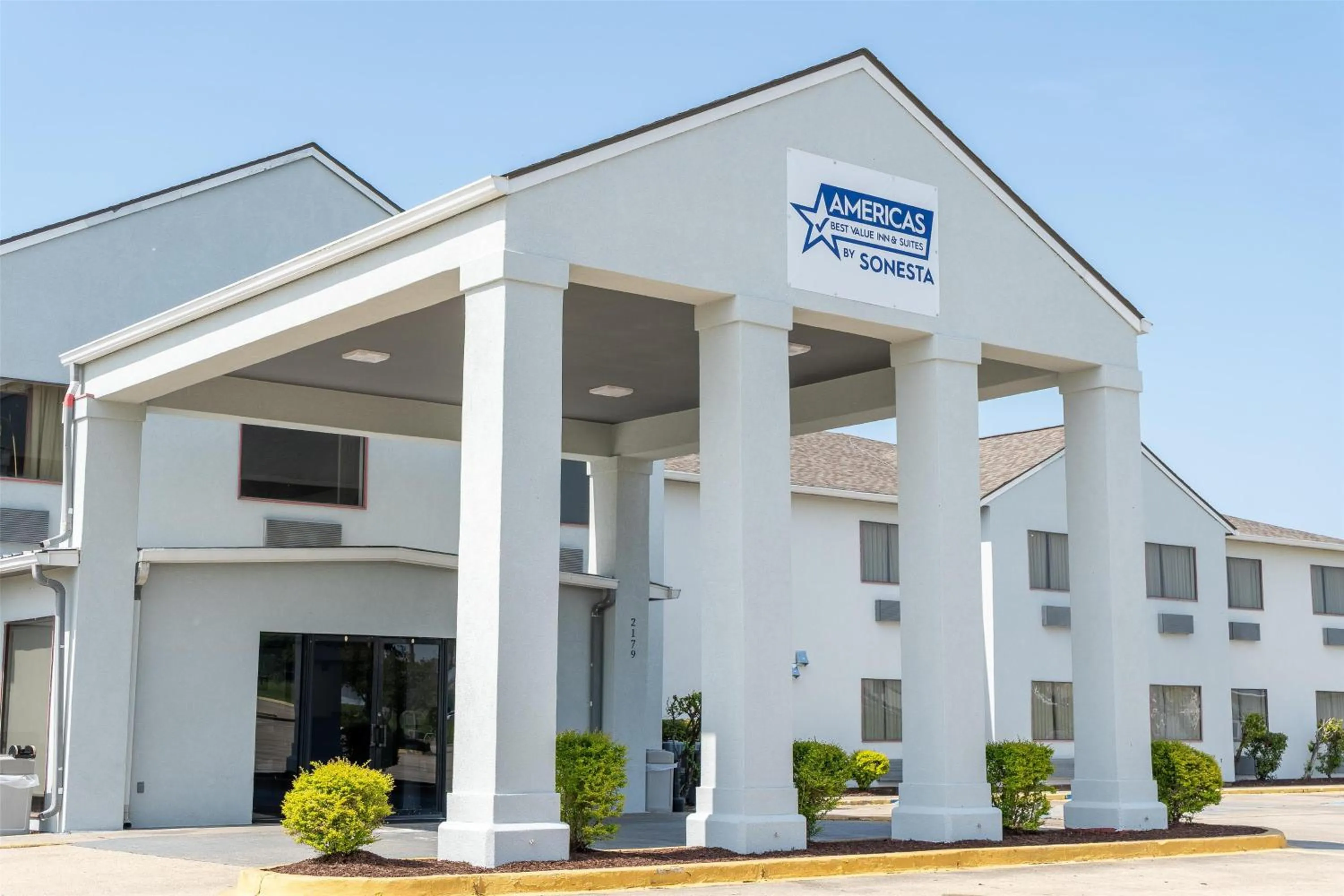 Property building in Americas Best Value Inn Donaldsonville