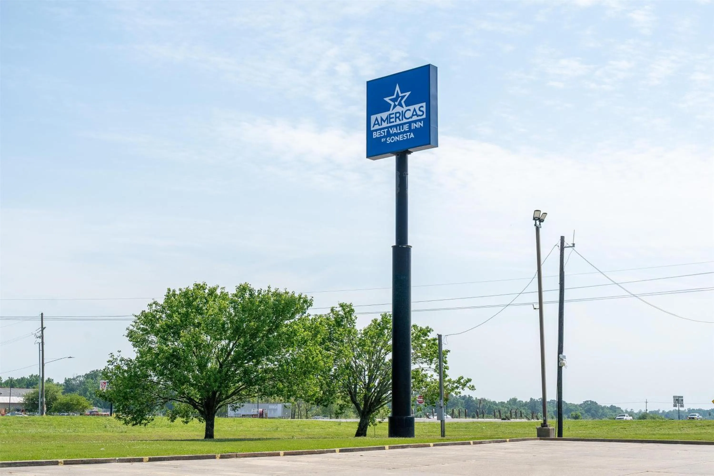 Property building in Americas Best Value Inn Donaldsonville