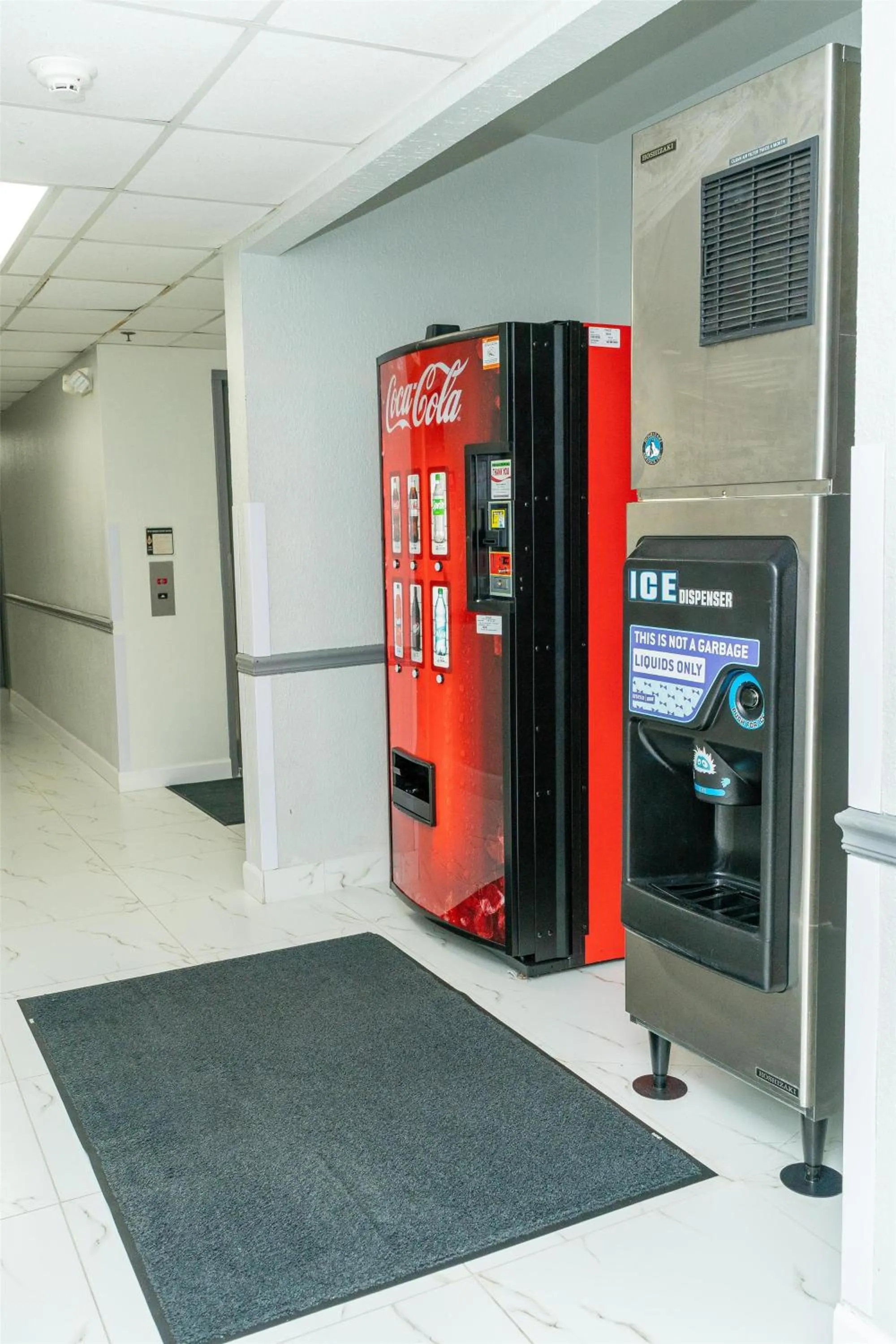 Property building in Americas Best Value Inn Donaldsonville