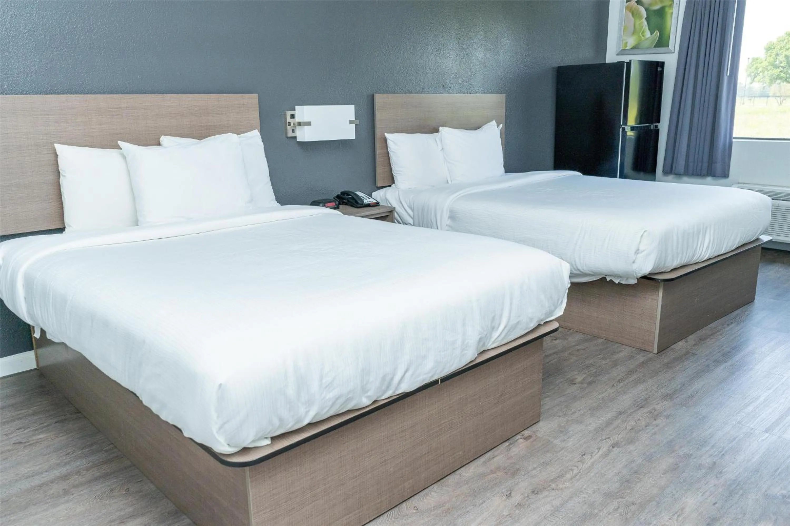 Bedroom, Bed in Americas Best Value Inn Donaldsonville