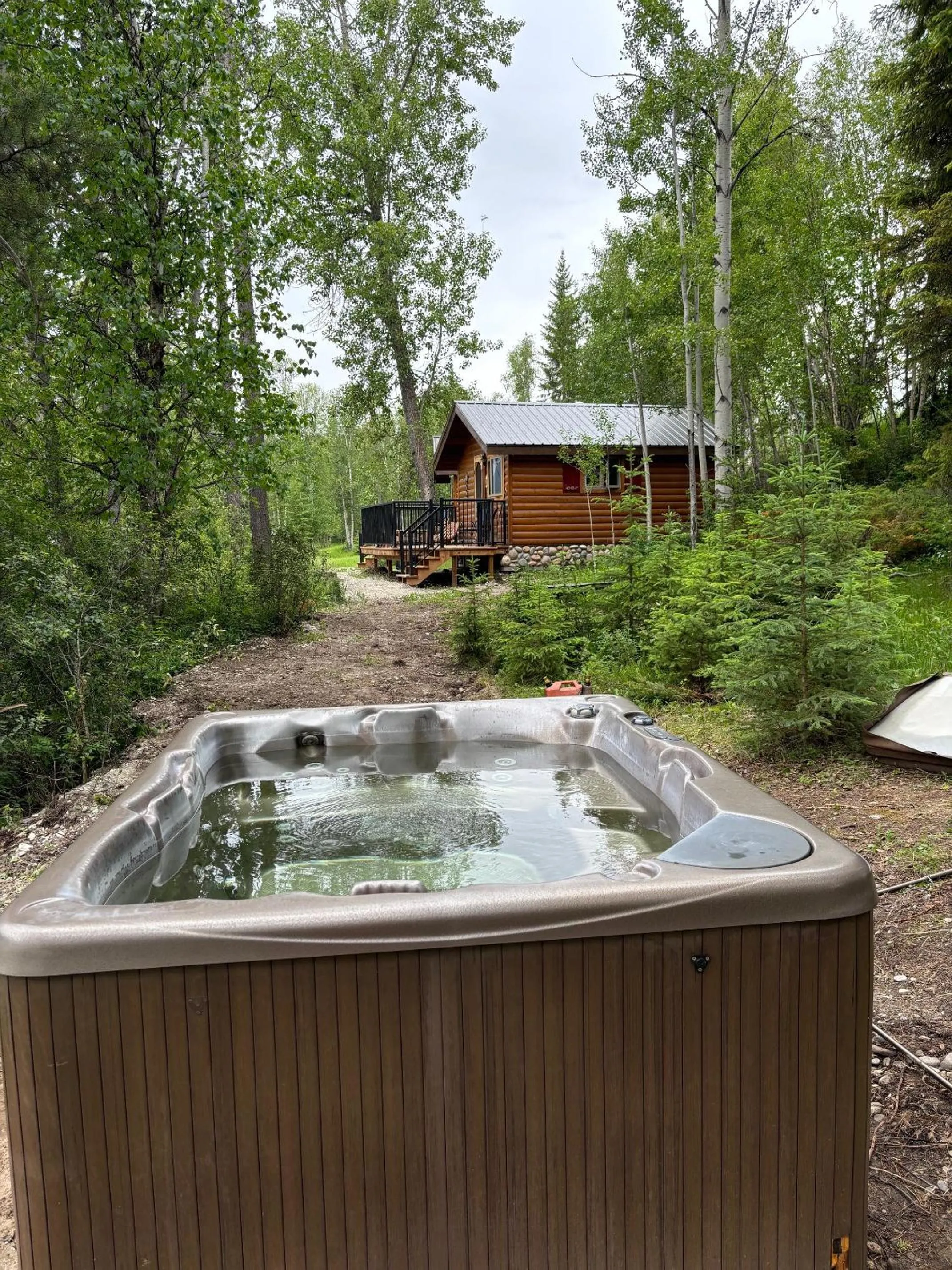 Hot Tub in Rocky Mountain Cabins and Home