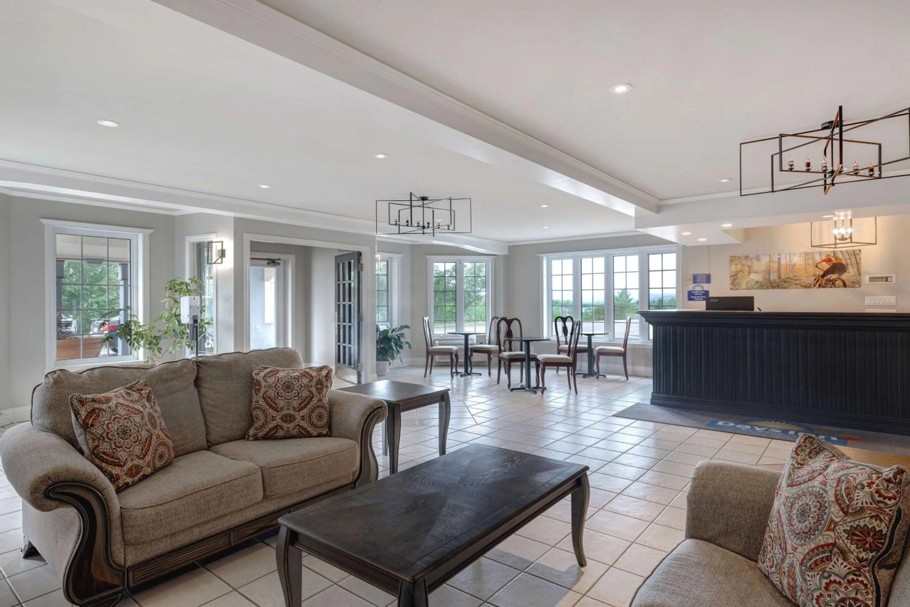 Lobby or reception in Days Inn by Wyndham Edmundston