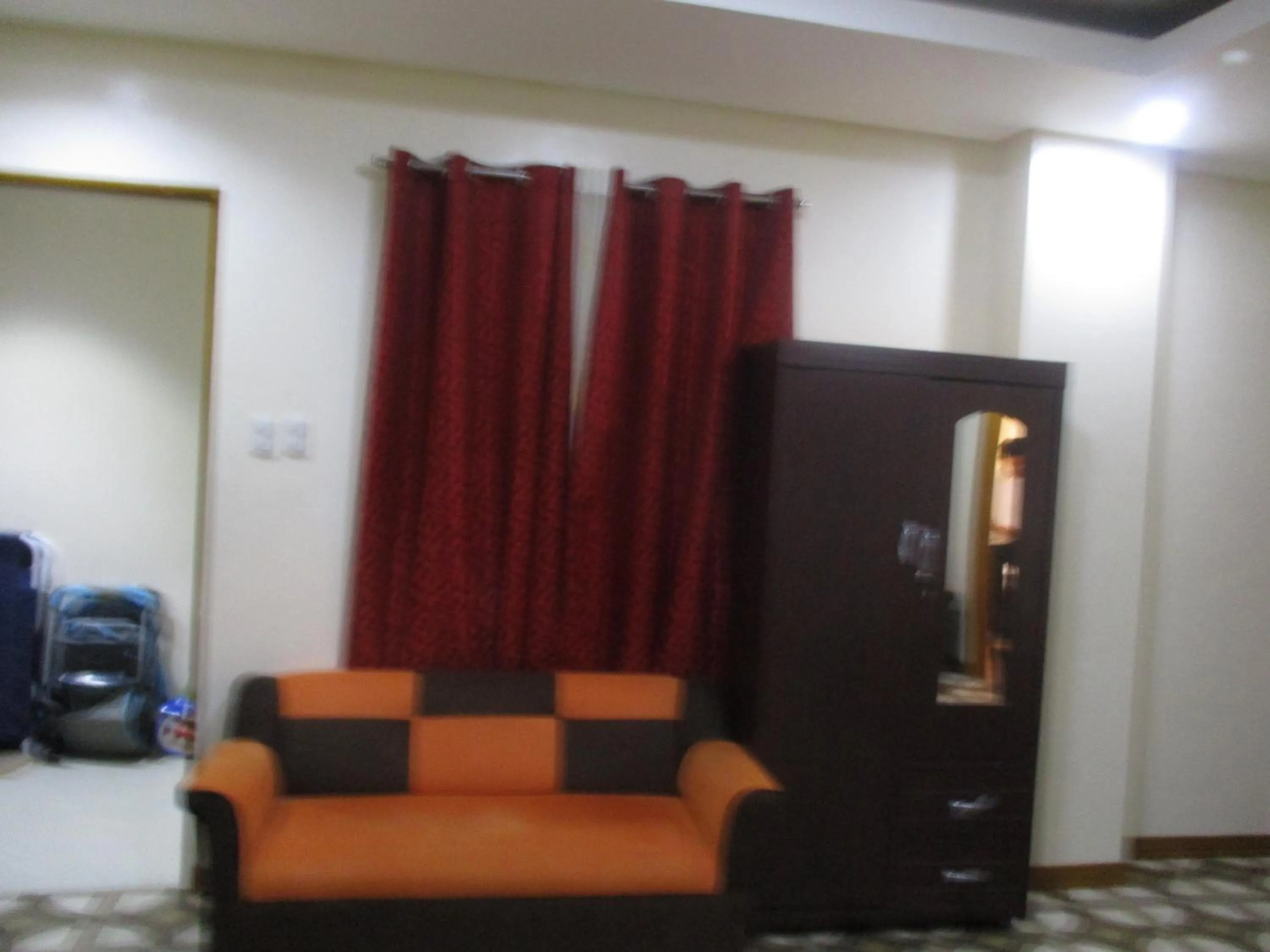 WMV Hotel & Restaurant