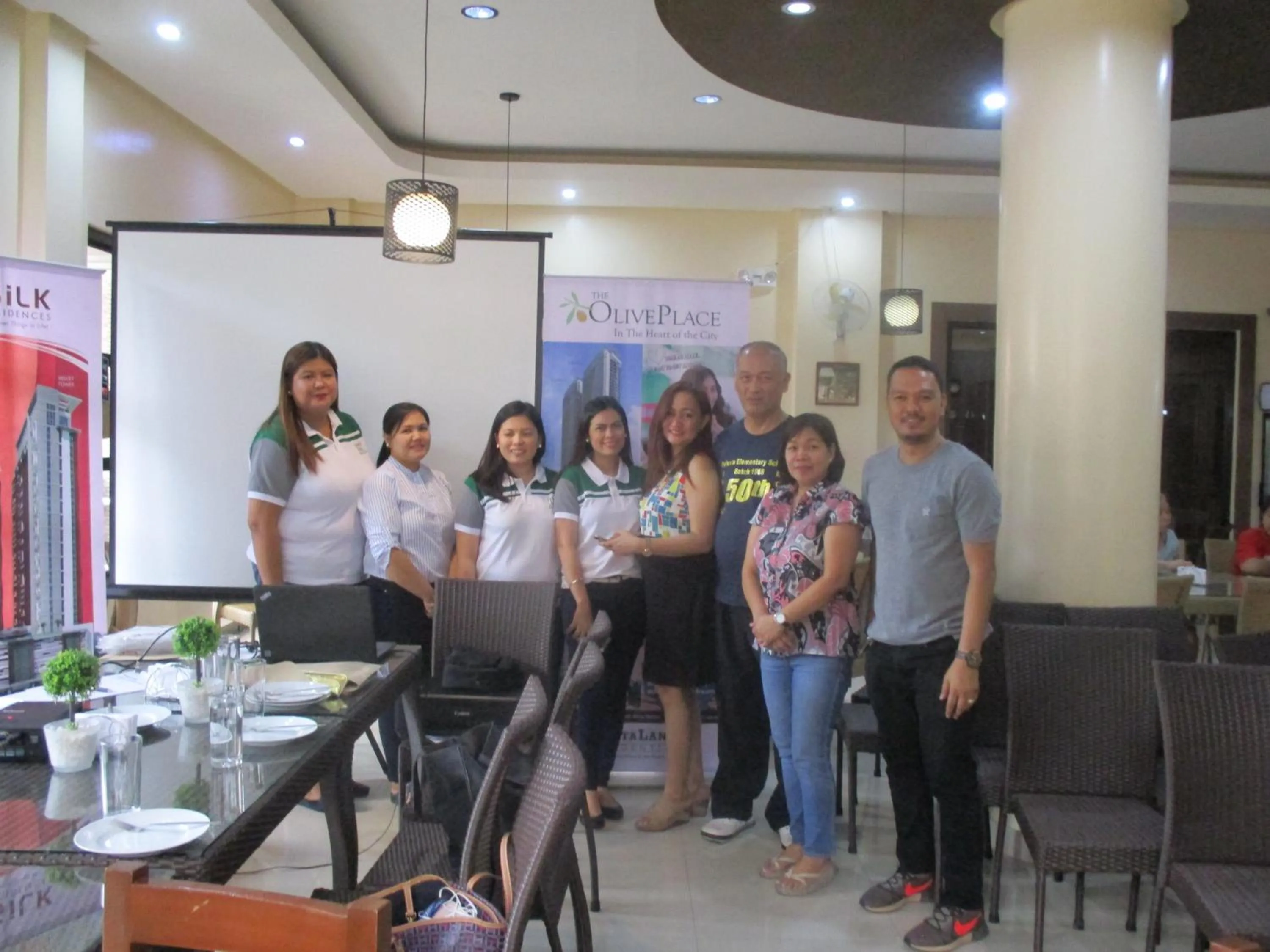 WMV Hotel & Restaurant