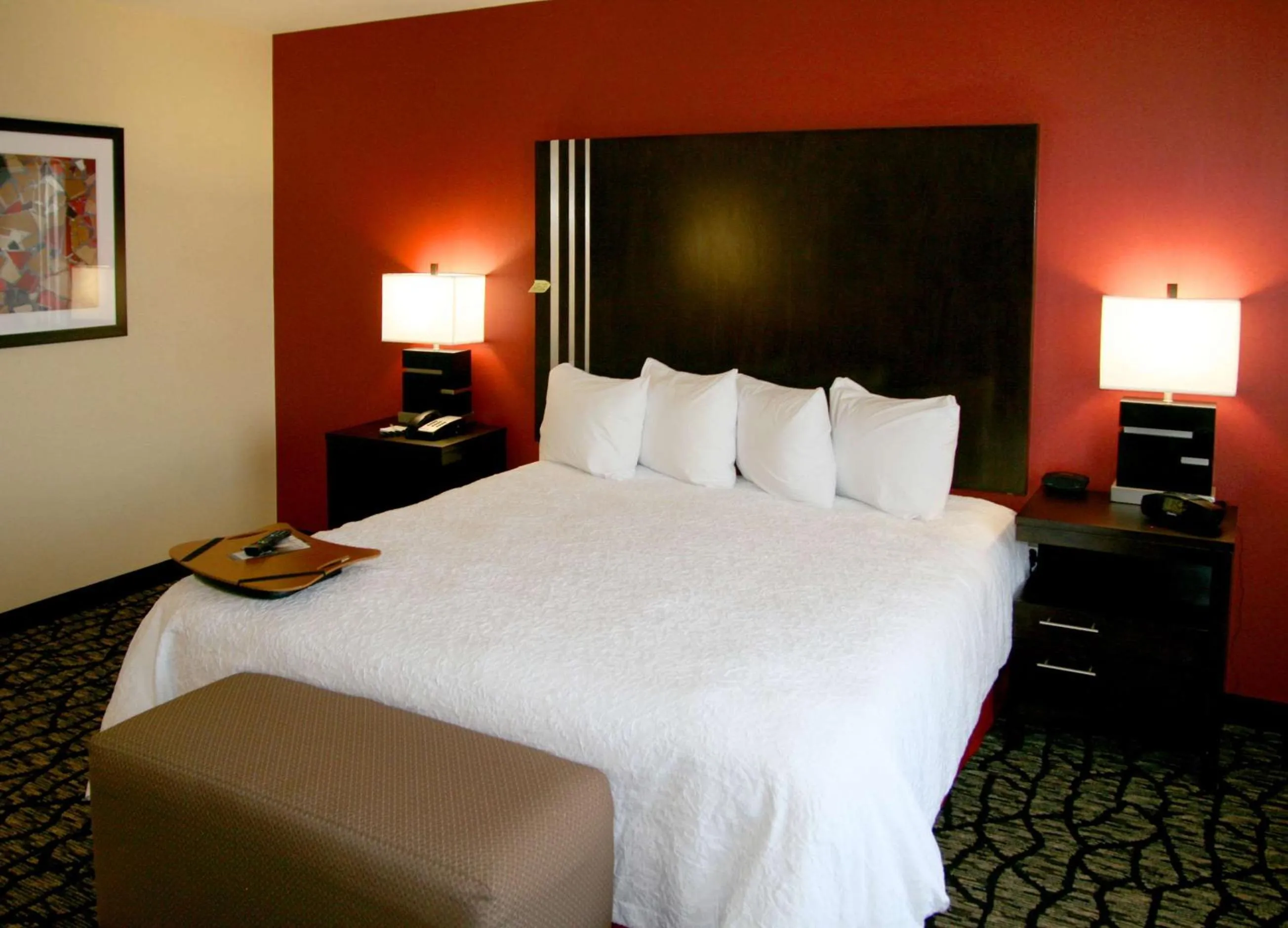 Bed in Hampton Inn & Suites Salt Lake City-University/Foothill Drive