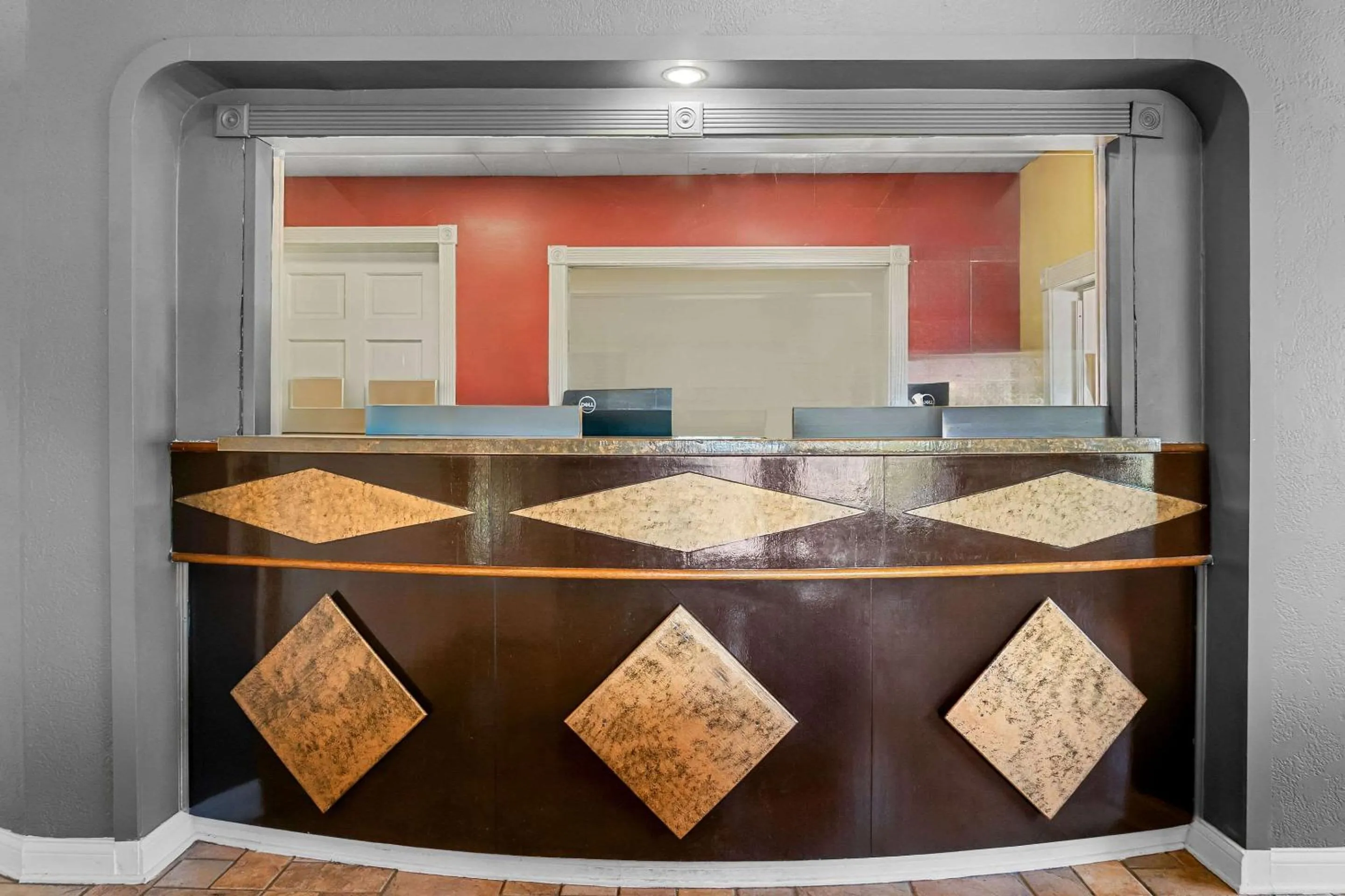 Lobby or reception in Rodeway Inn & Suites Saginaw I-675