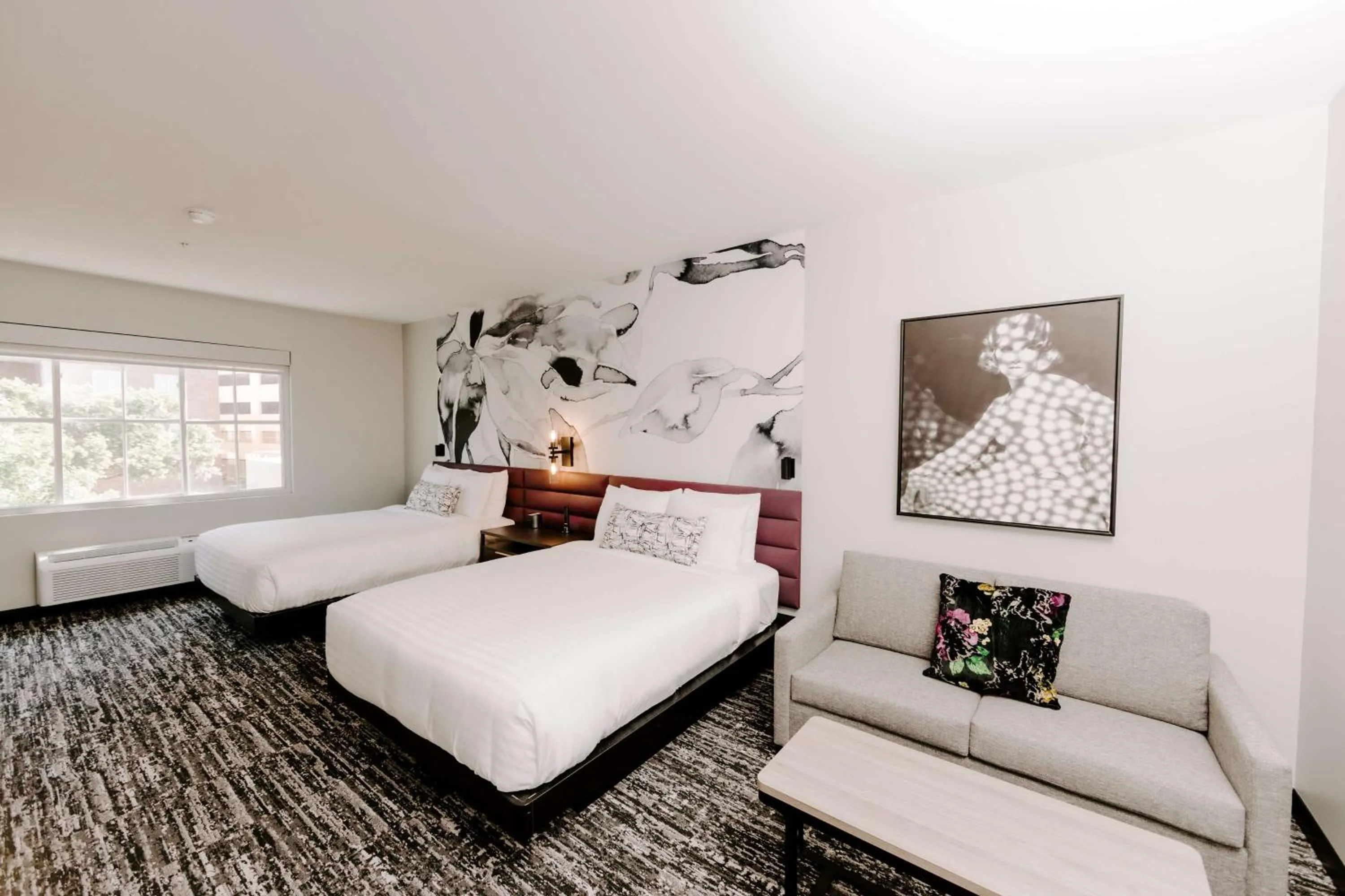 Bedroom, Bed in Aiden San Antonio Riverwalk