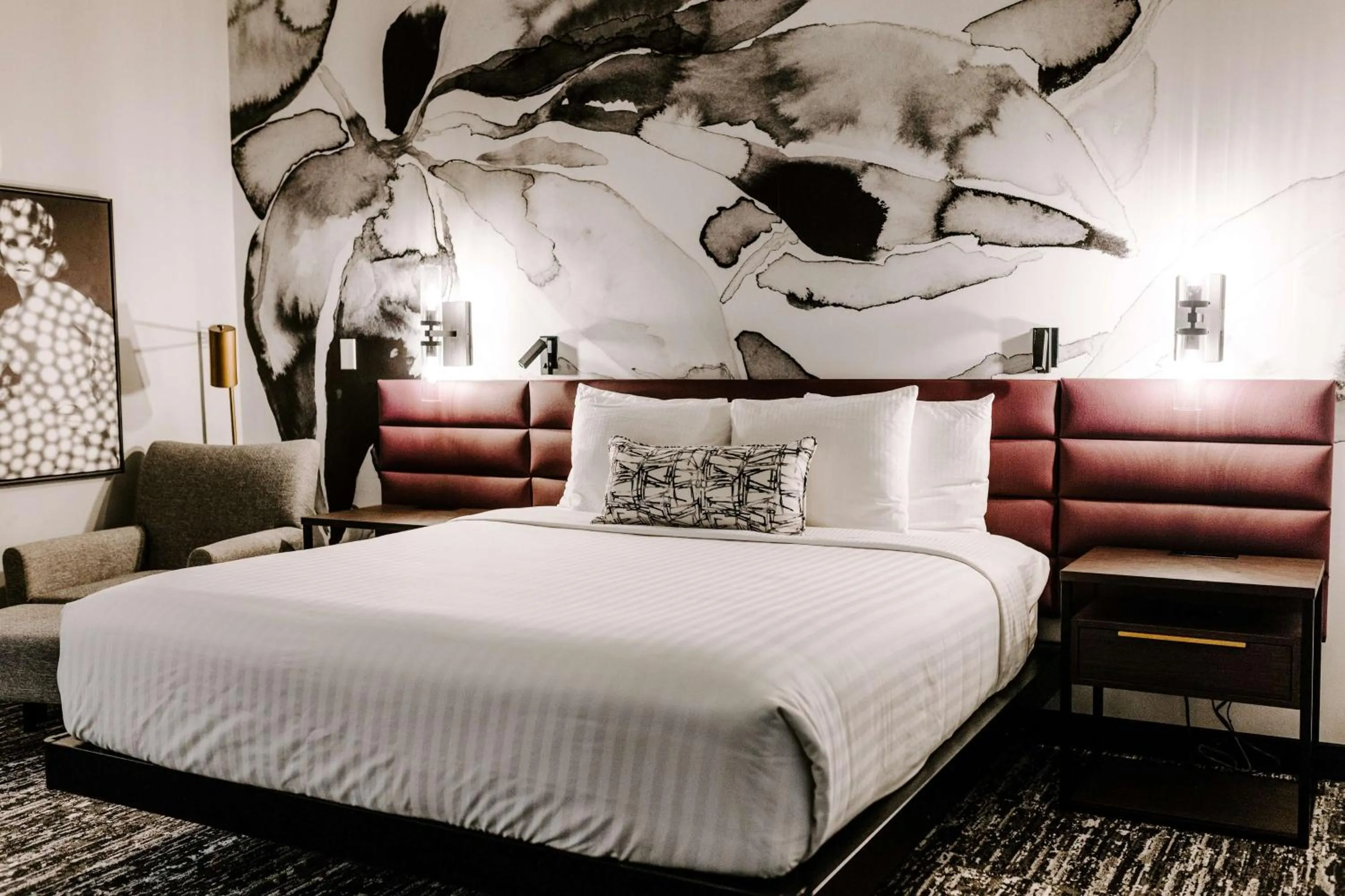 Bedroom, Bed in Aiden San Antonio Riverwalk