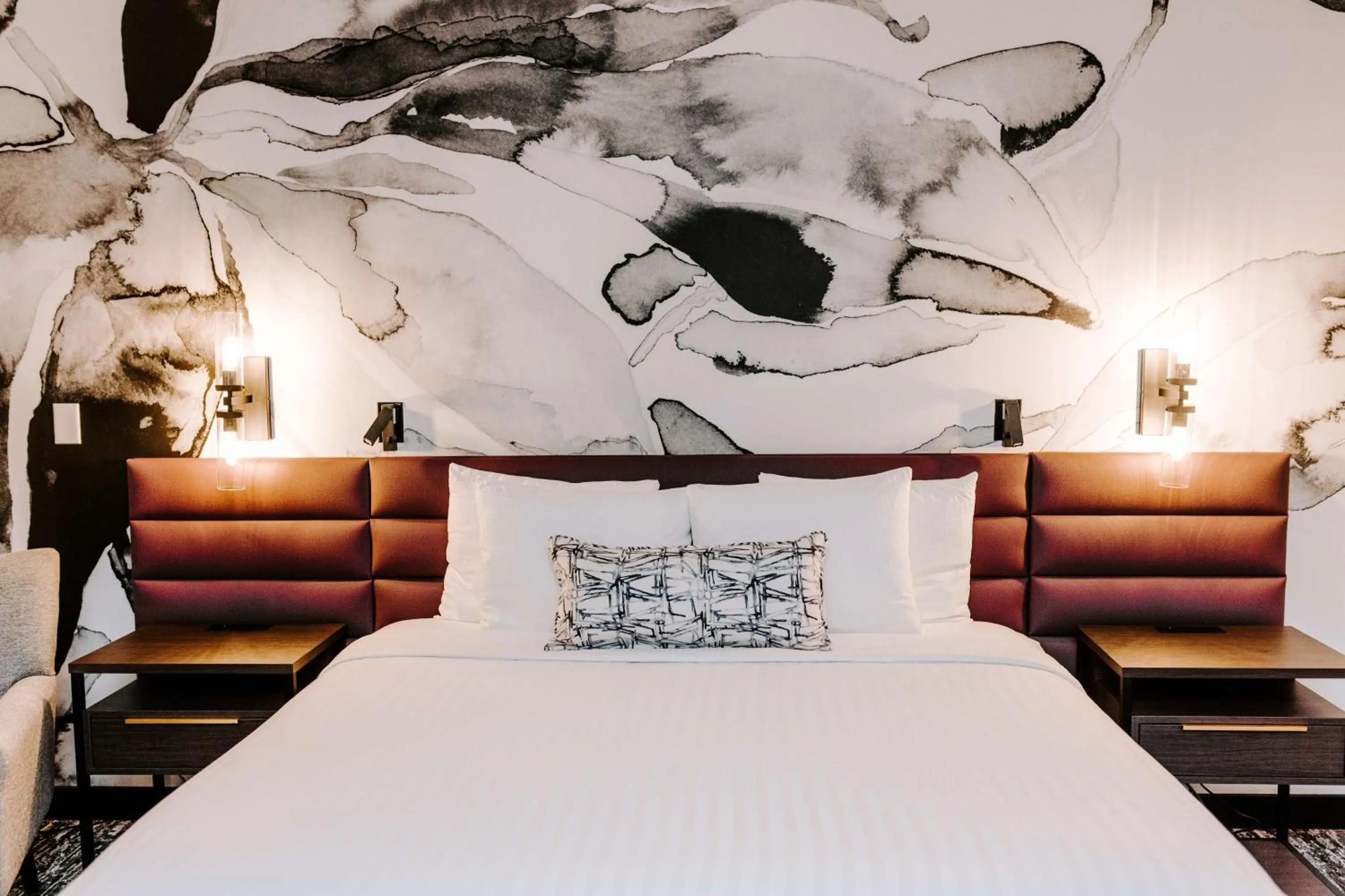 Bedroom, Bed in Aiden San Antonio Riverwalk