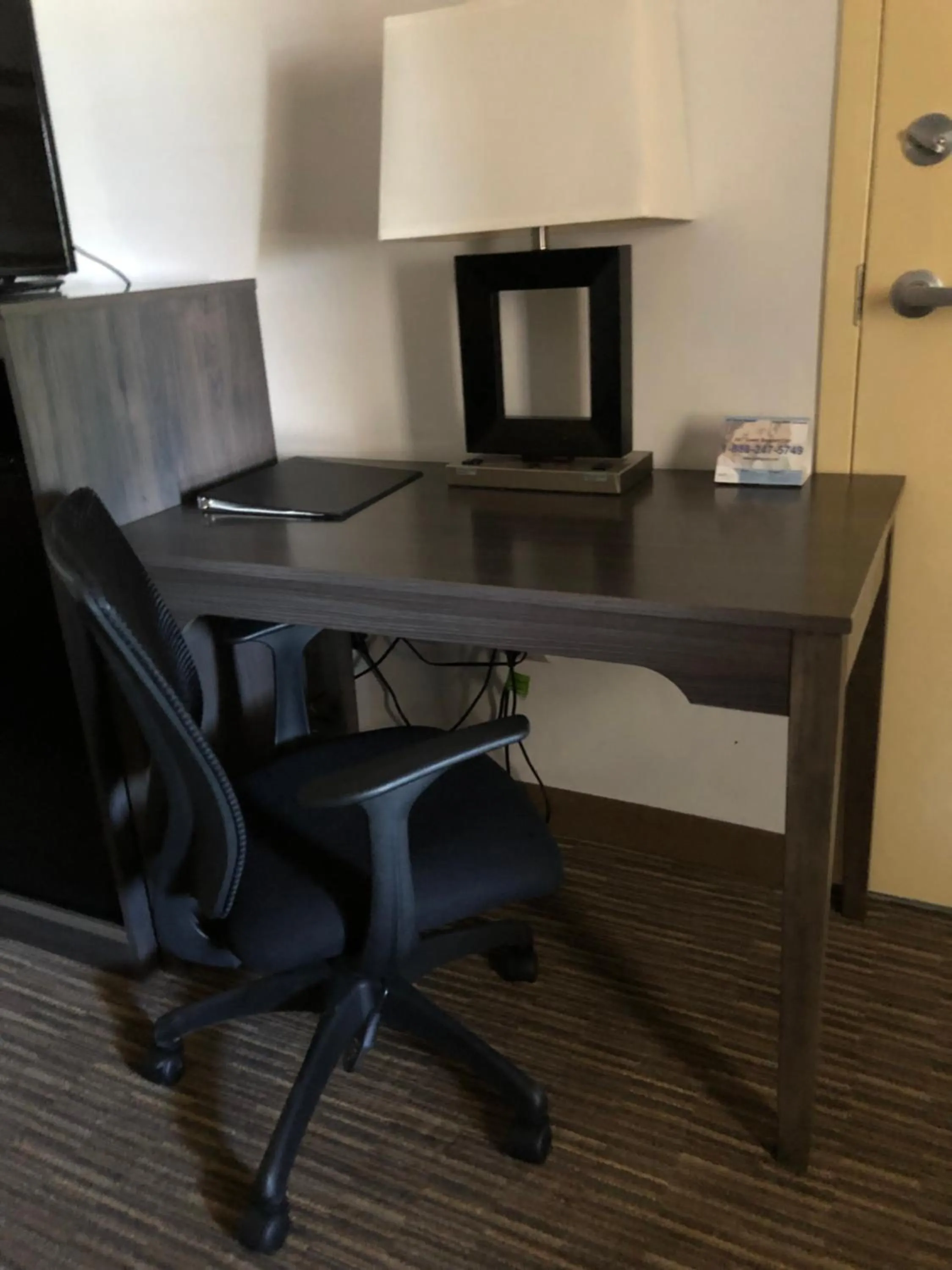 hair dresser in Quality Inn Bennettsville