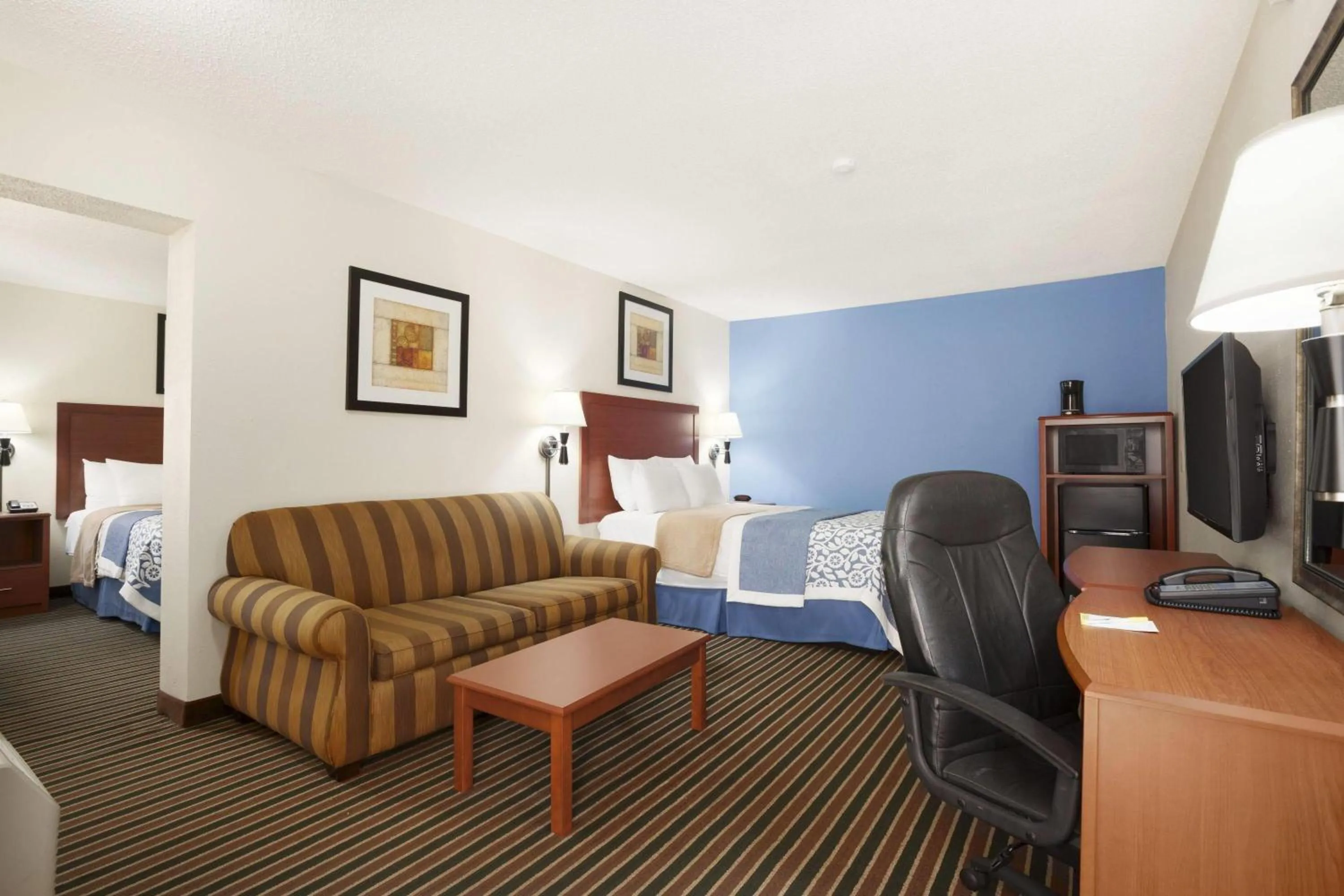 Photo of the whole room, Bed in Days Inn by Wyndham Champaign/Urbana