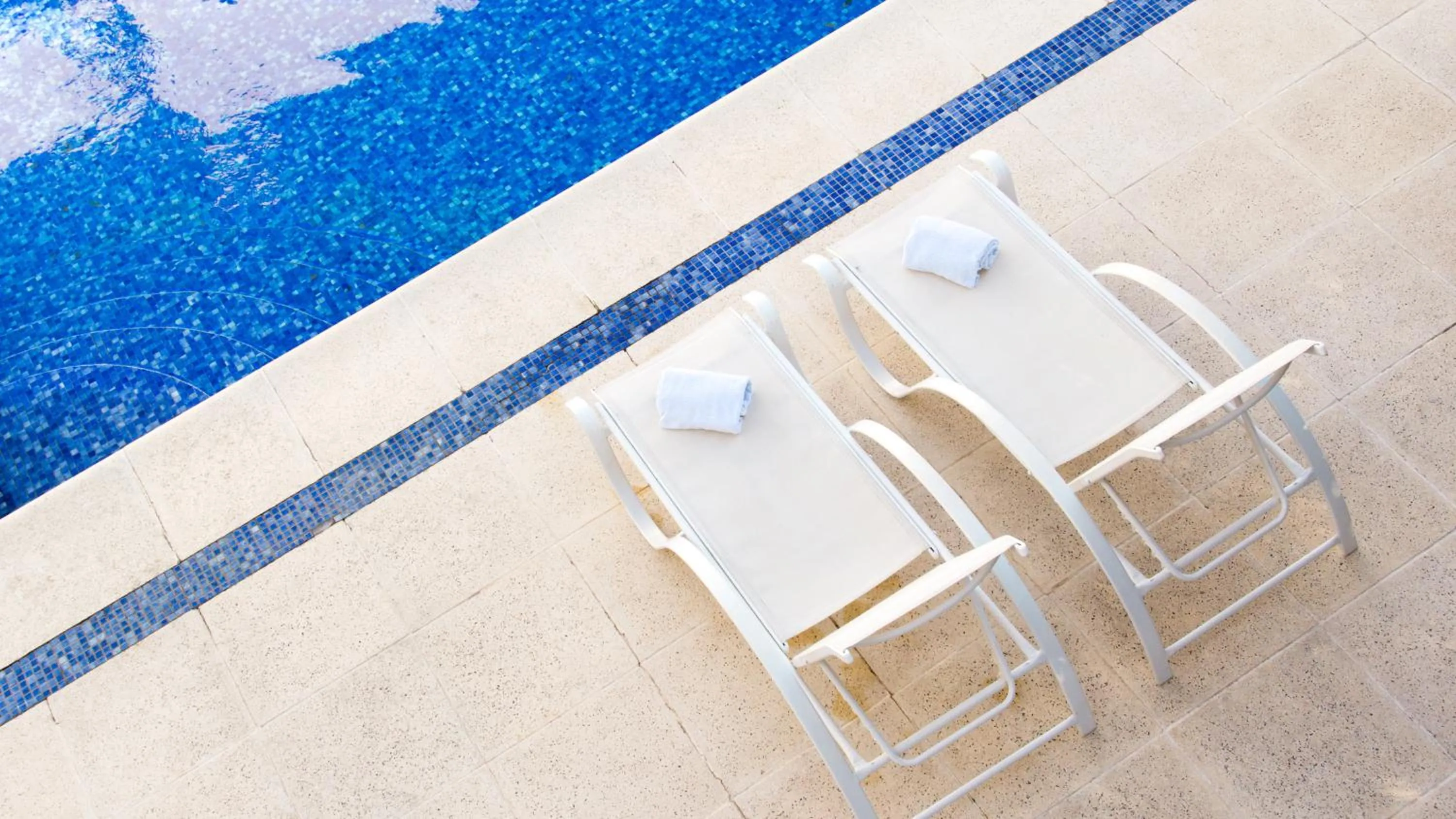 Pool view in Hotel Italiano