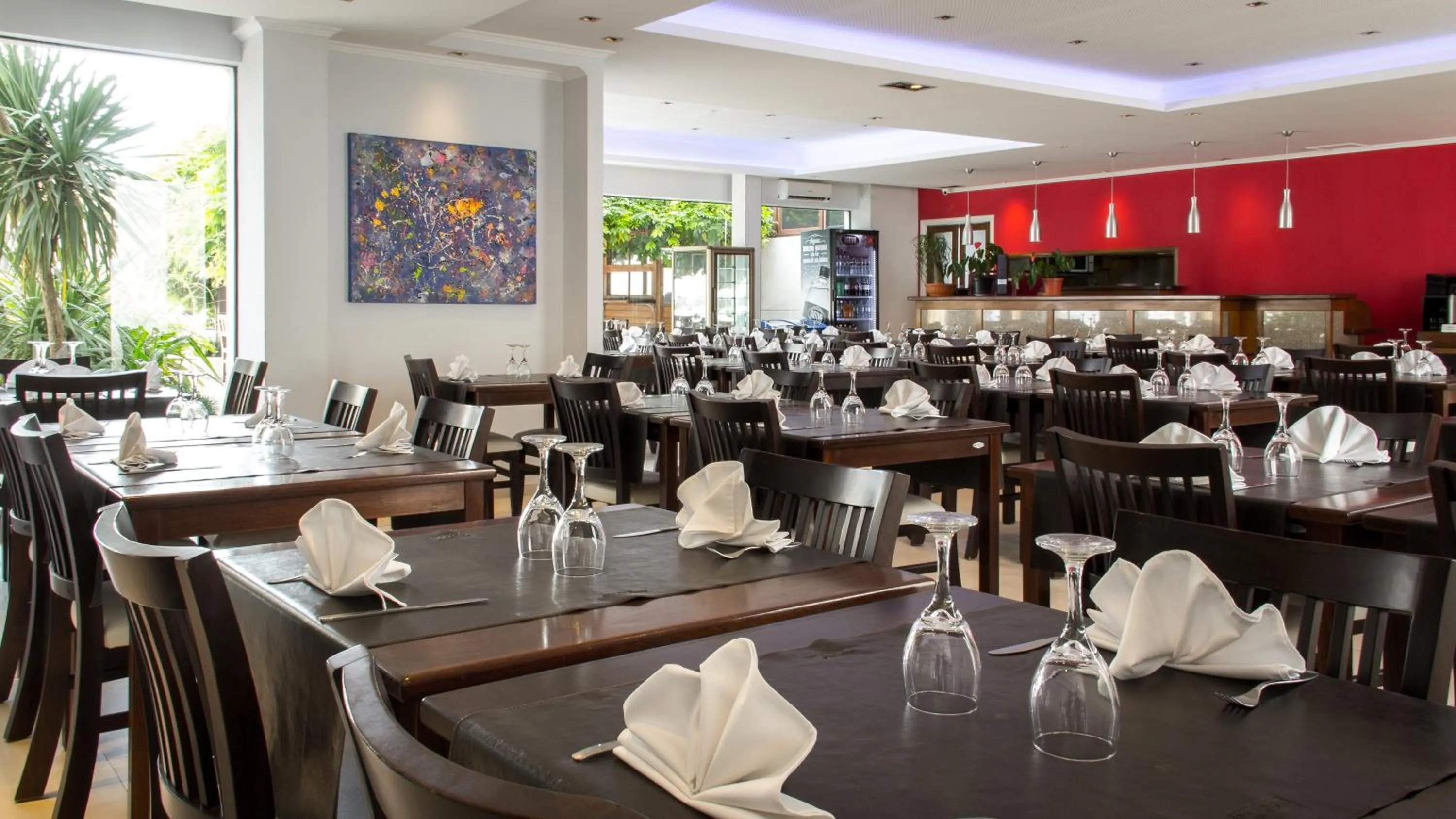 Restaurant/places to eat in Hotel Italiano