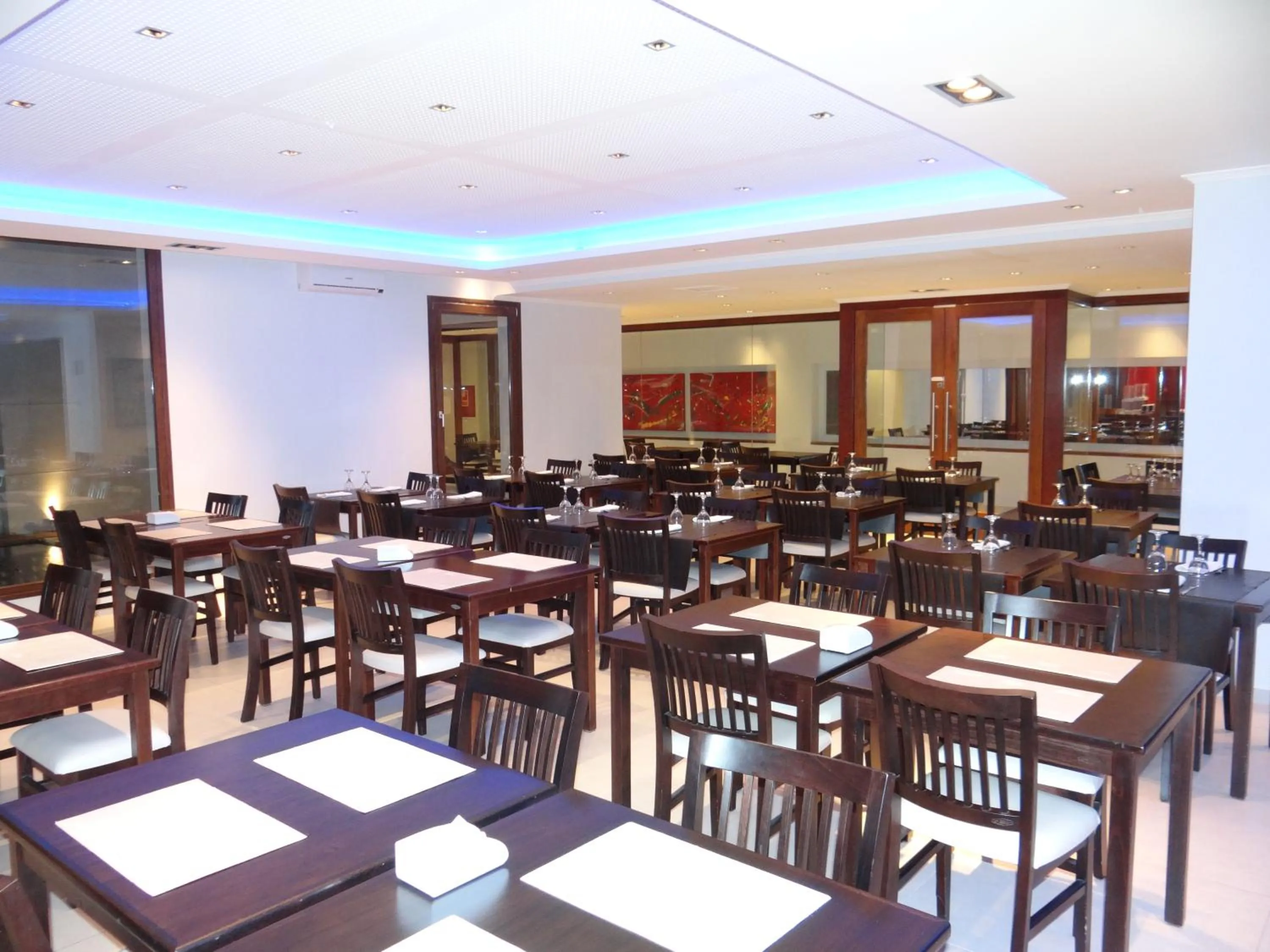 Restaurant/places to eat in Hotel Italiano