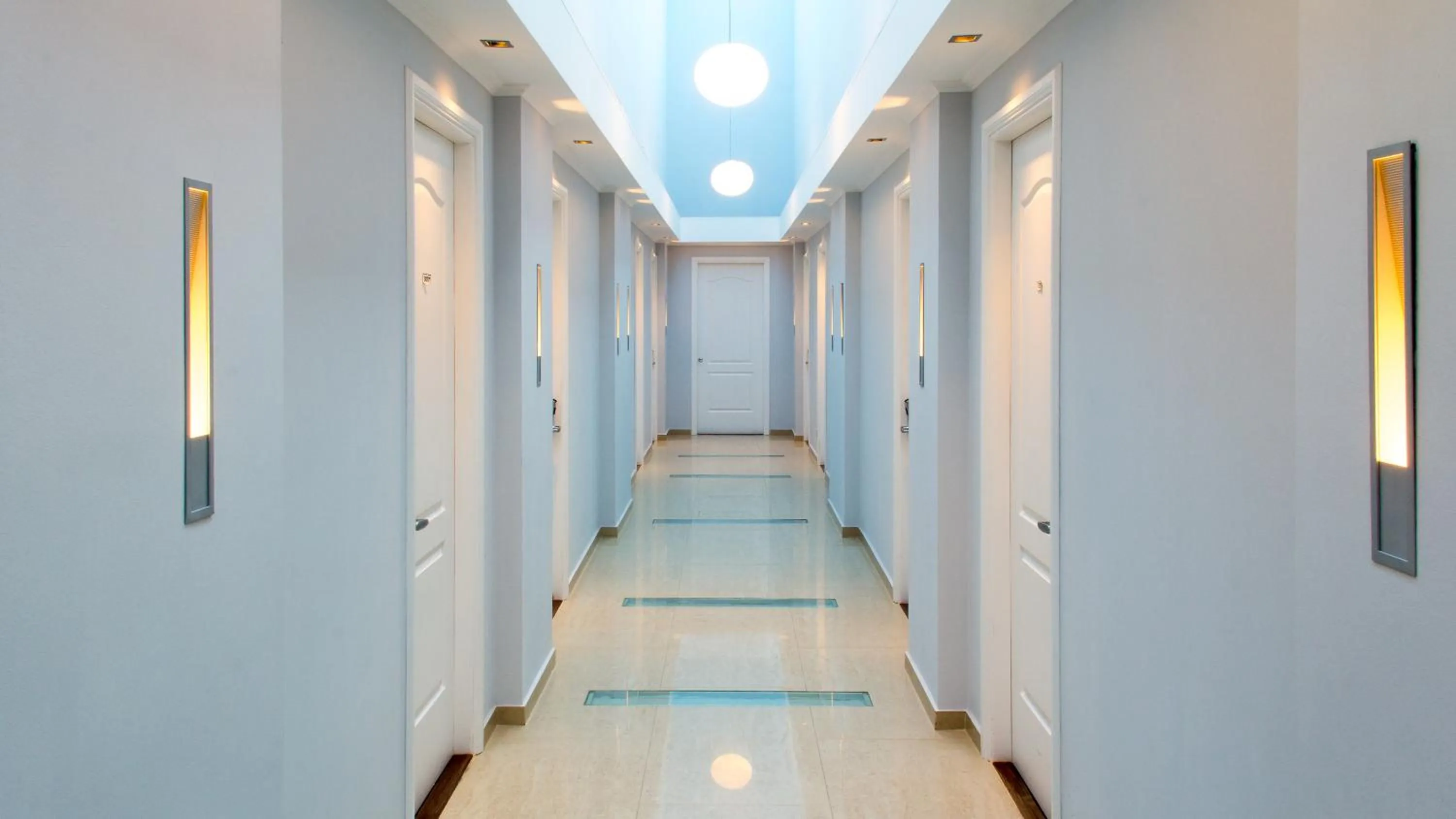 Property building in Hotel Italiano