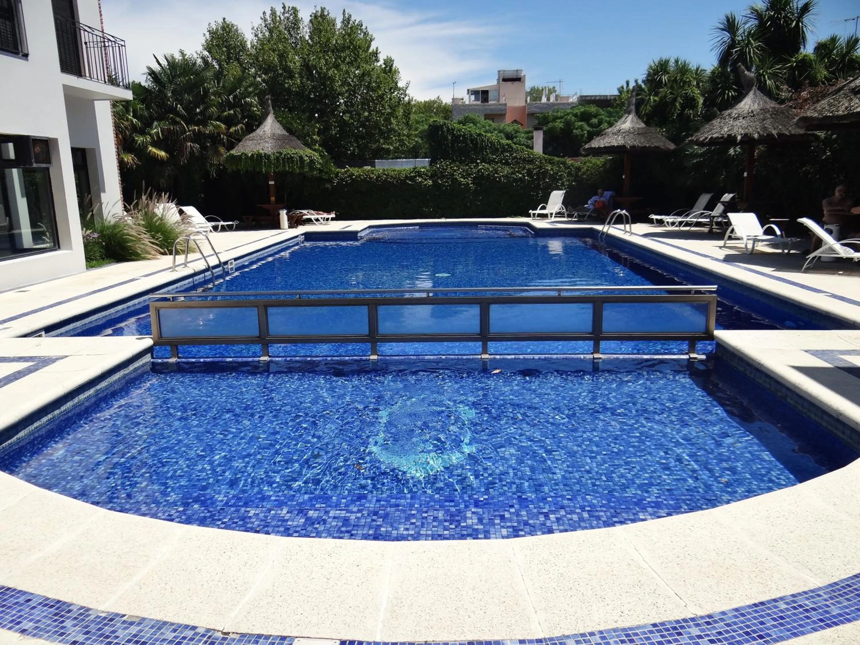 Swimming pool in Hotel Italiano