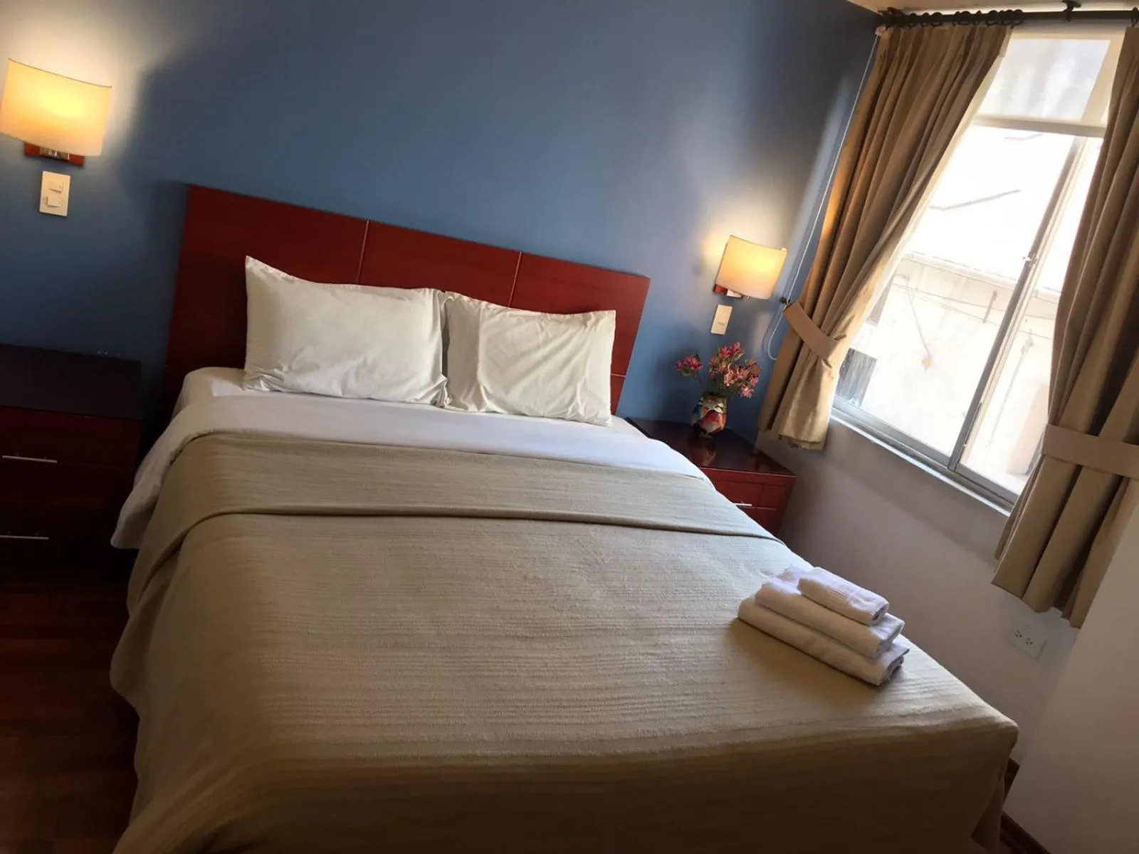 Garden view in Filatelia Suites & Travel