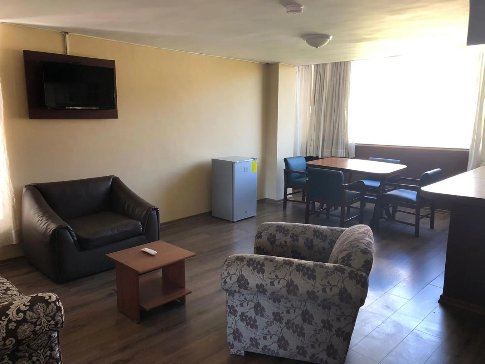 Living room in Filatelia Suites & Travel