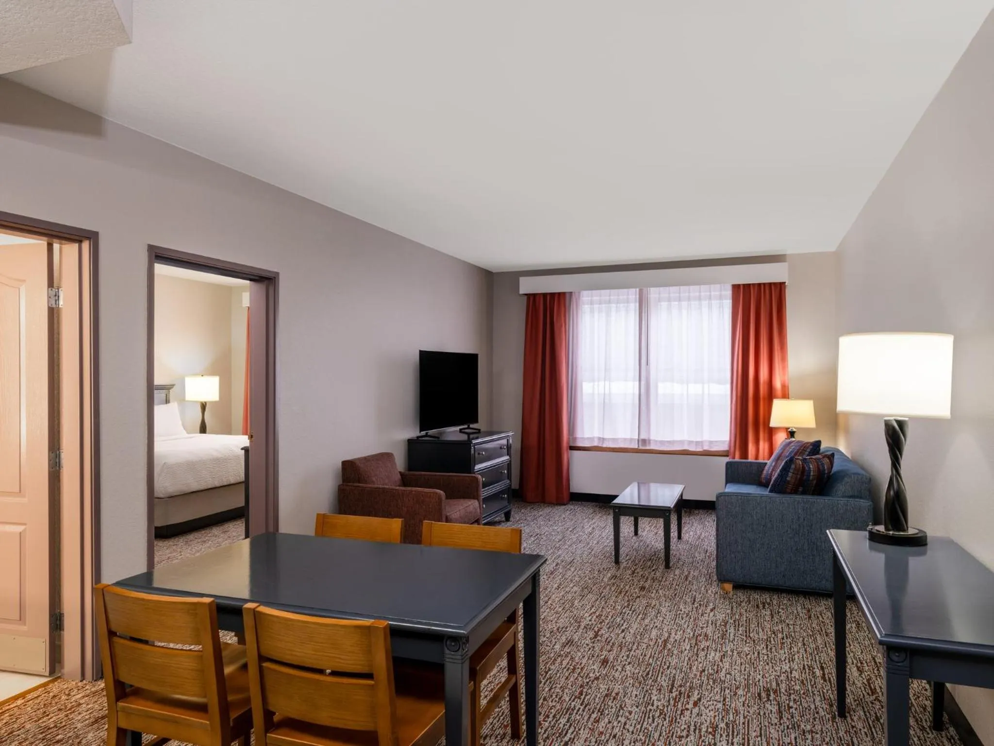 Photo of the whole room, Bed in Garner Hotel Gillette South by IHG