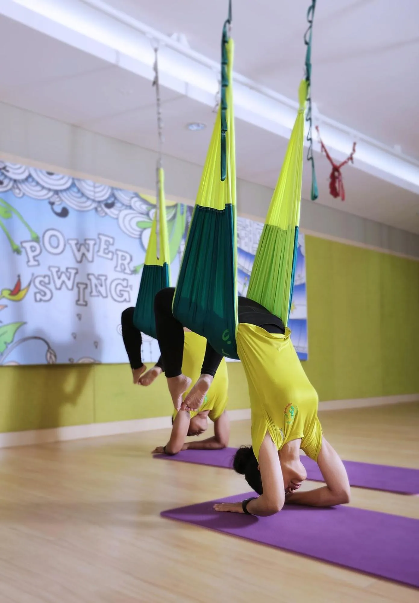 Fitness centre/facilities in Grand Candi Hotel