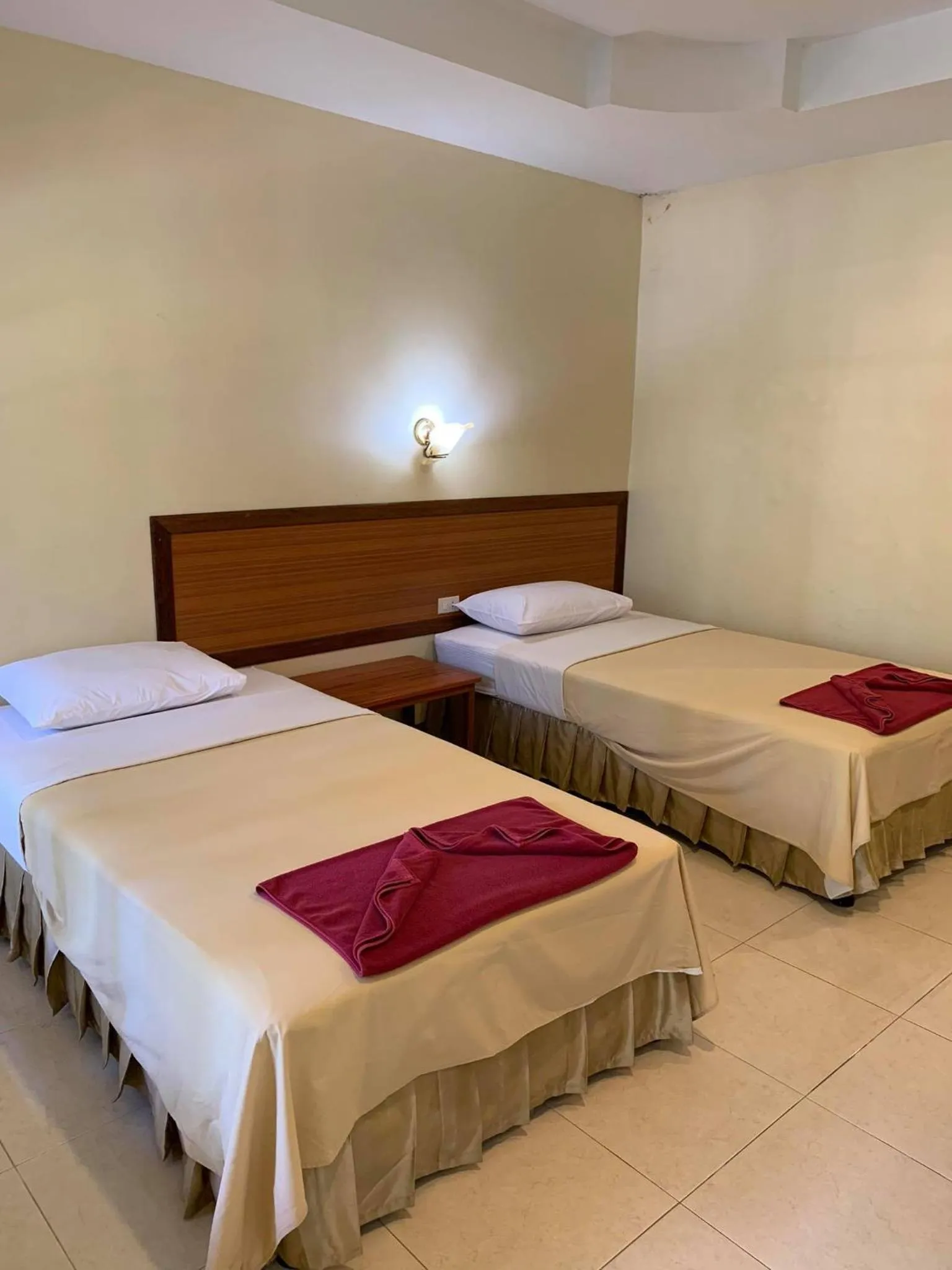 Bedroom, Bed in Rattana Guesthouse & Bungalow