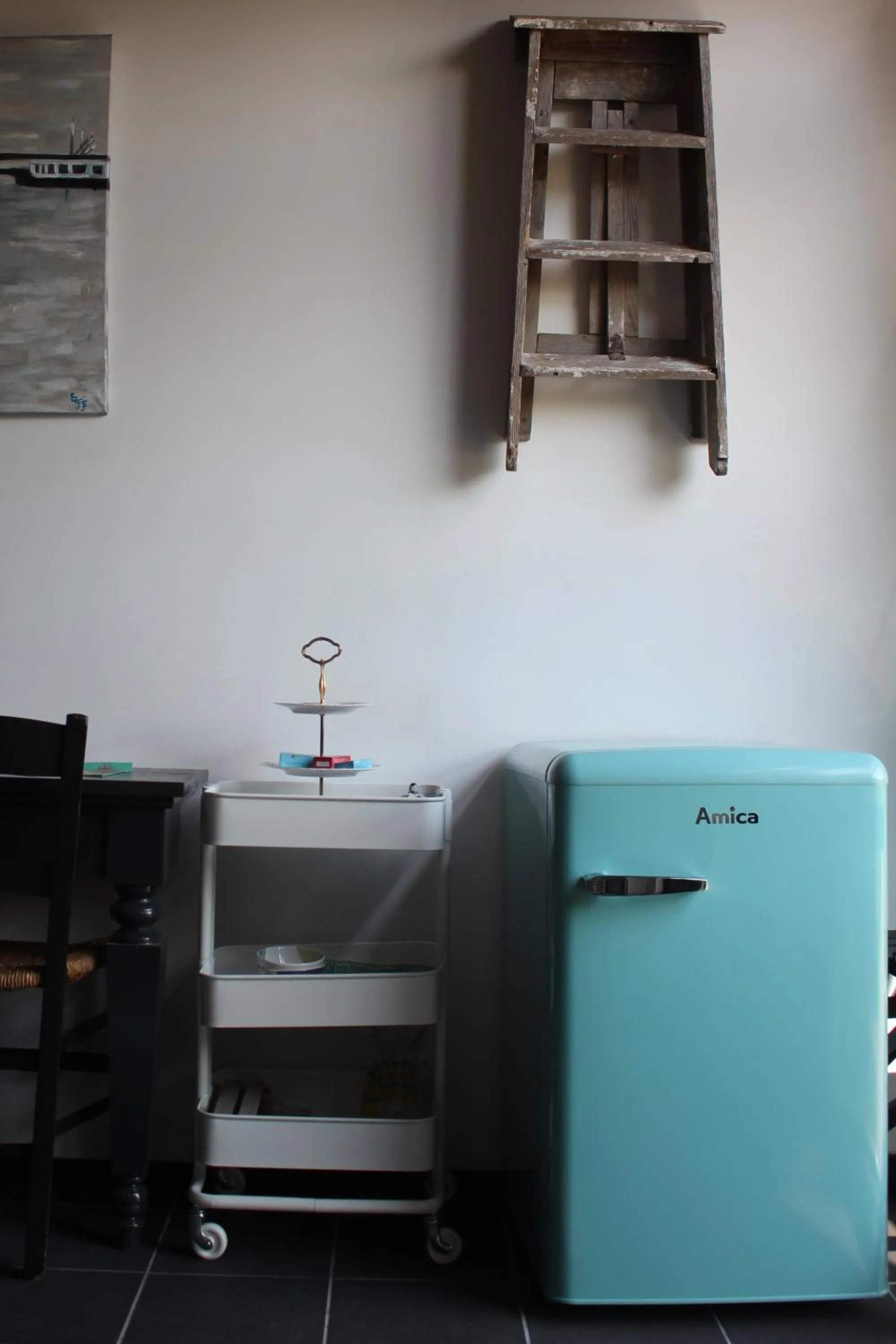 Property building, Kitchen/Kitchenette in B&B de Garaazje