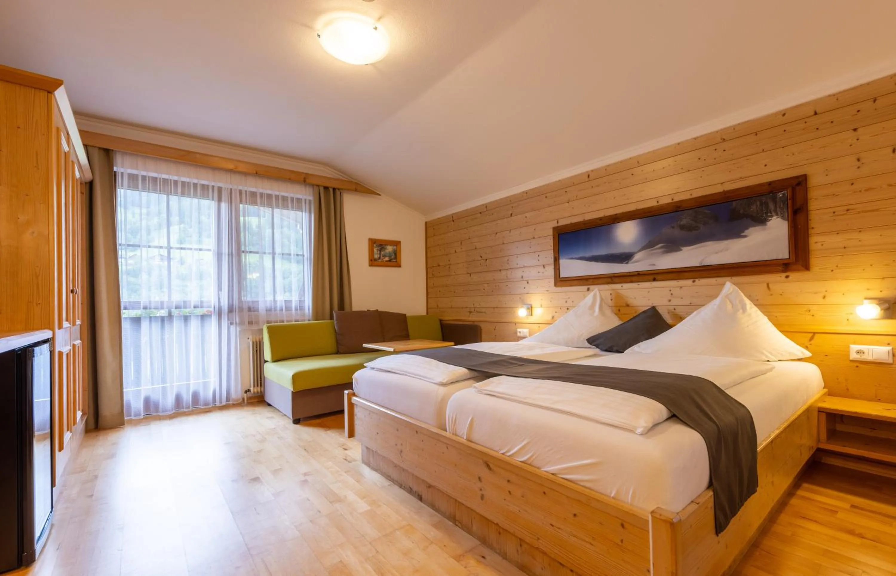 Photo of the whole room, Bed in ApartHotel Holzerhof