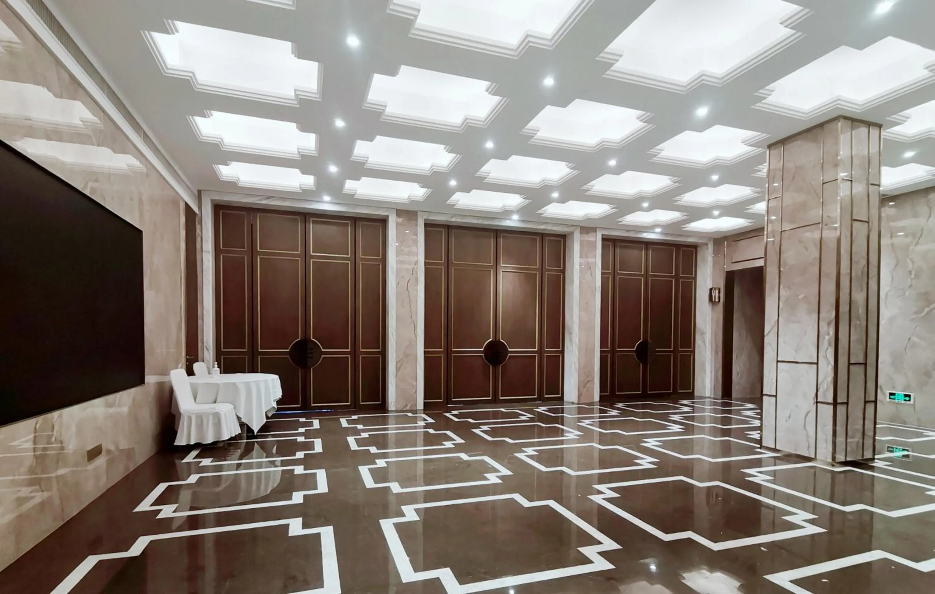 Banquet/Function facilities in Shenzhen Shanghai Hotel