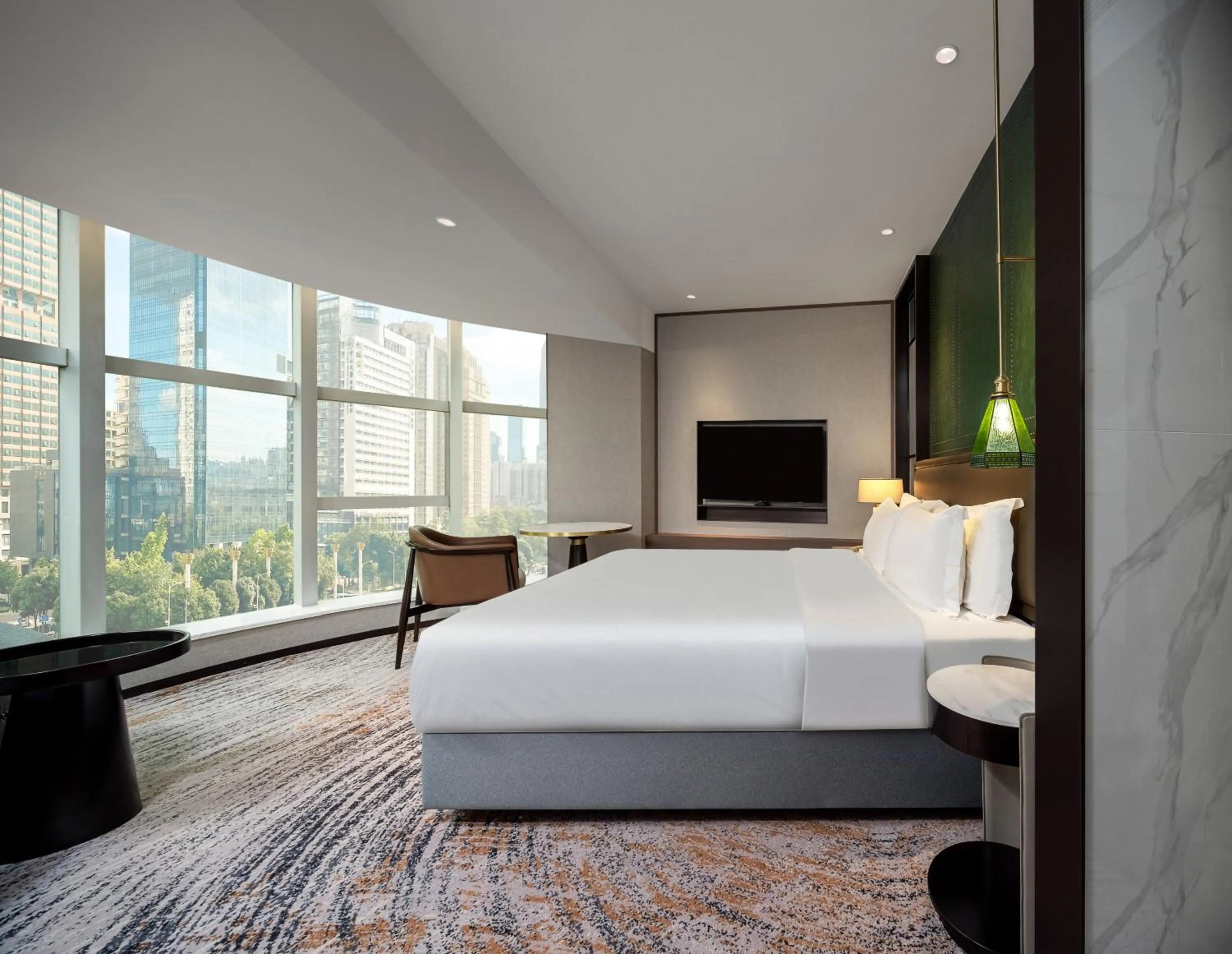 Bedroom, Bed in Shenzhen Shanghai Hotel