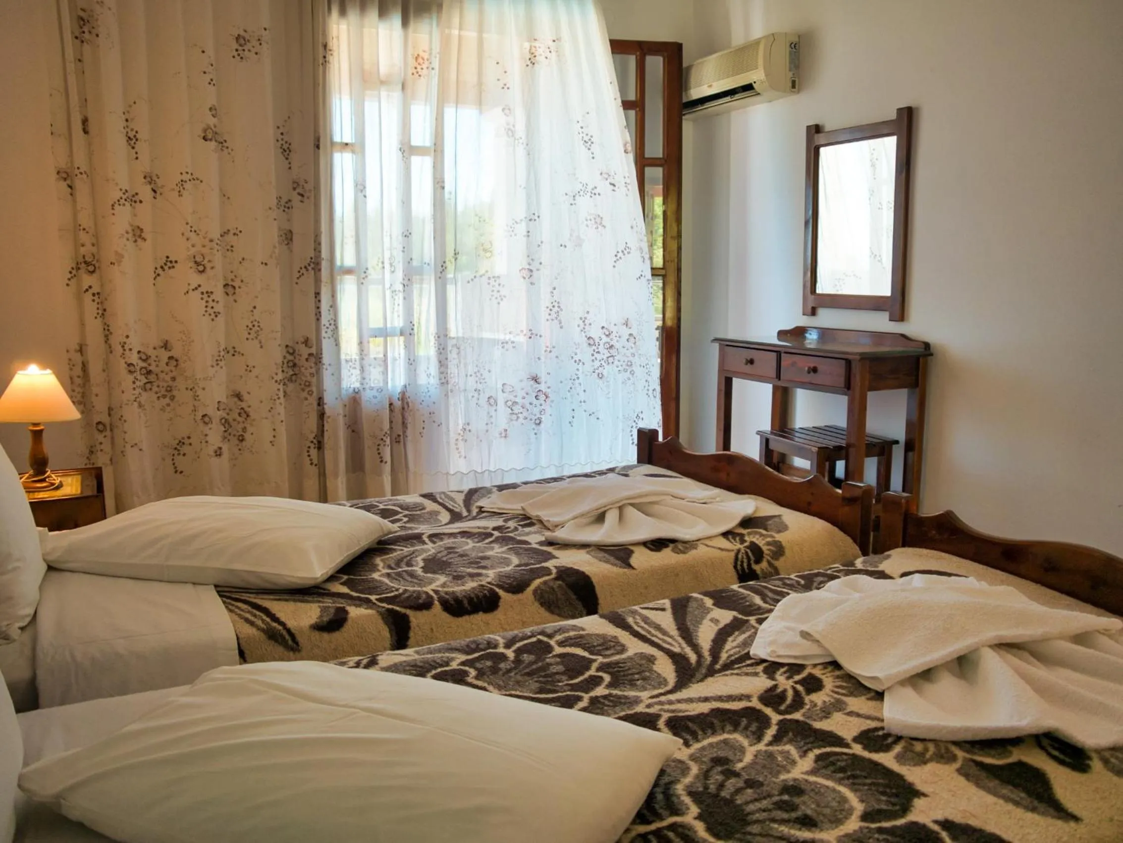 Bedroom, Bed in Tria Adelphia