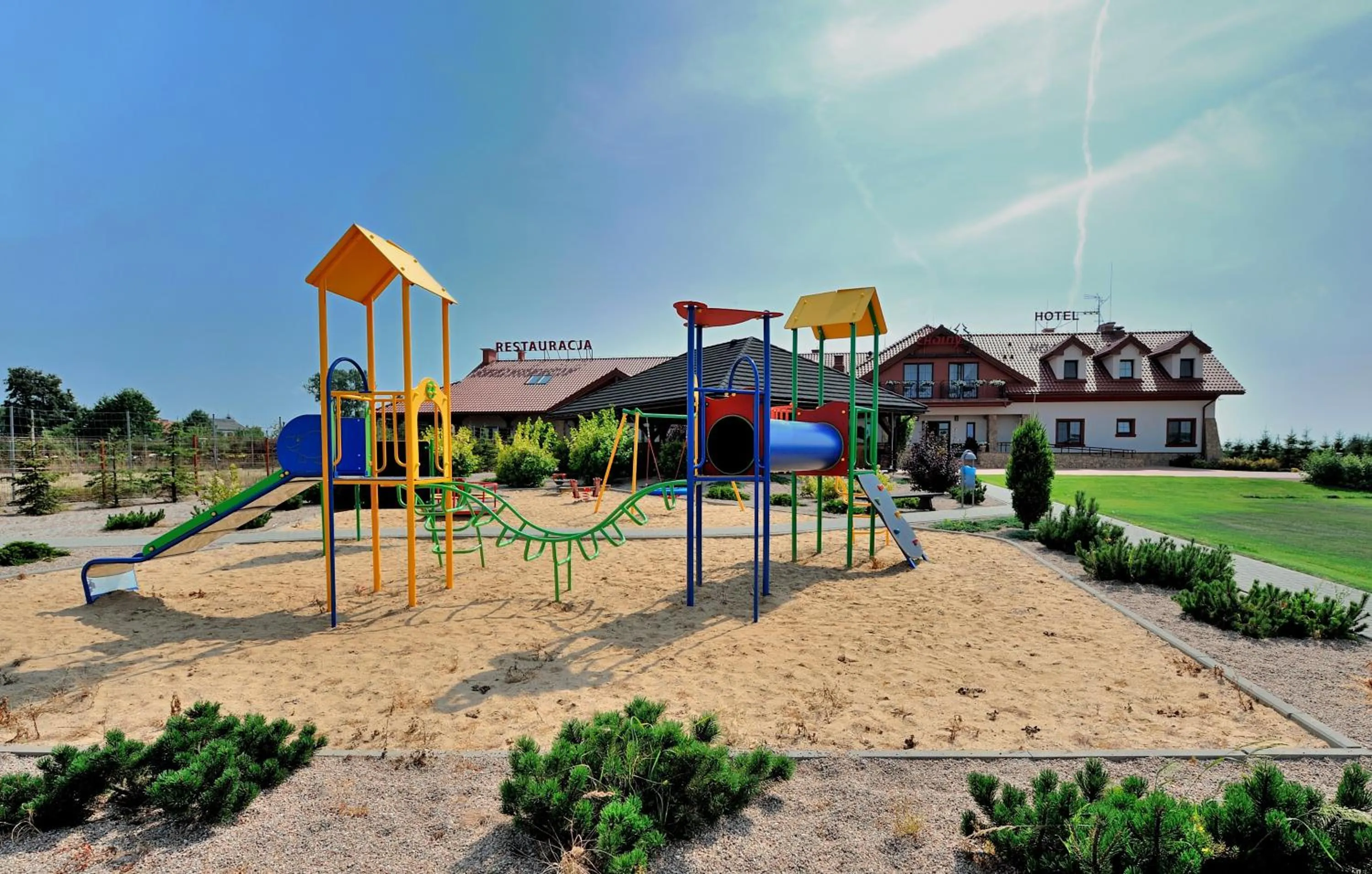 Nearby landmark in Hotel Dwór Choiny