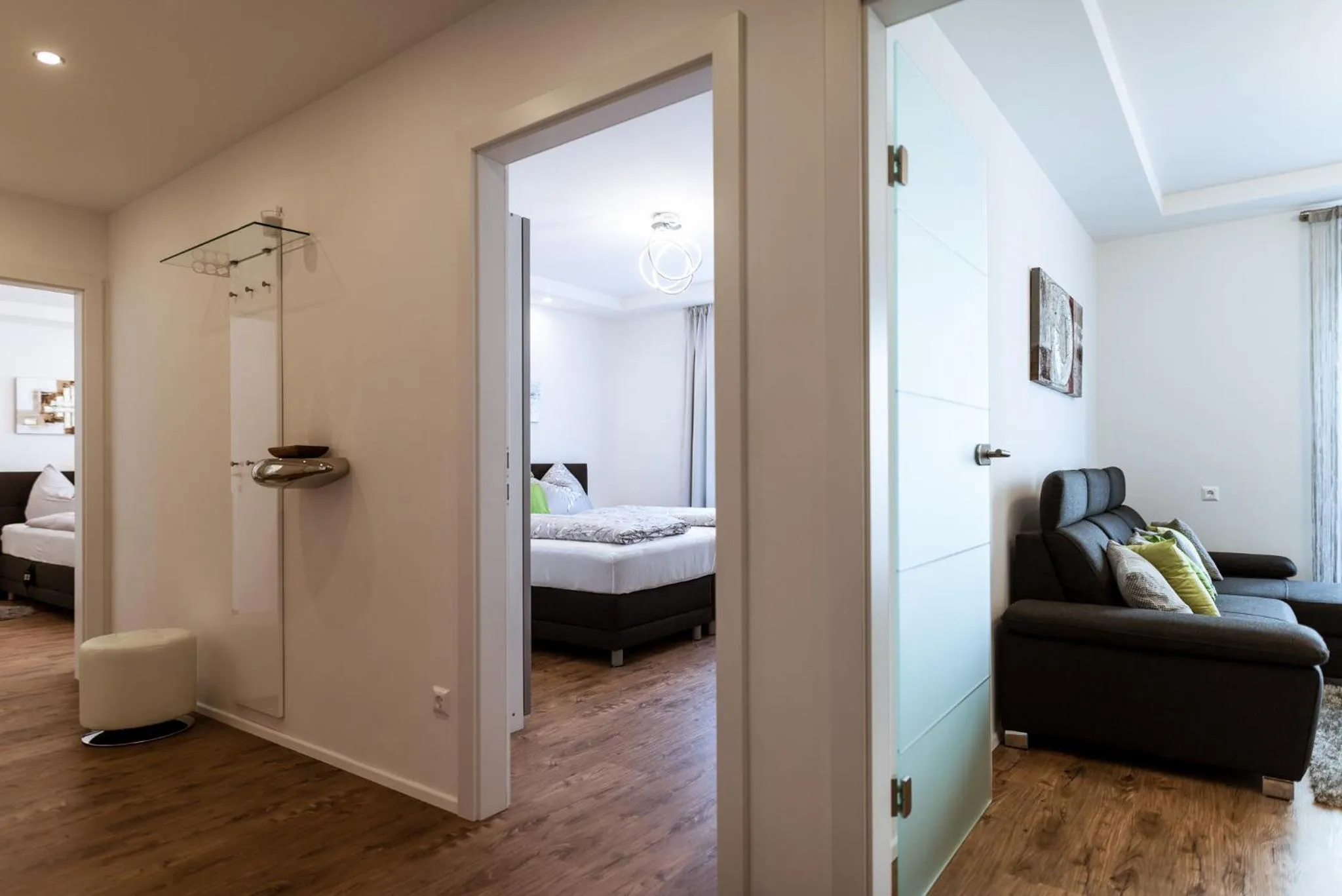 Decorative detail, Bed in MH Living - 11 - Modern Living Dream in Center
